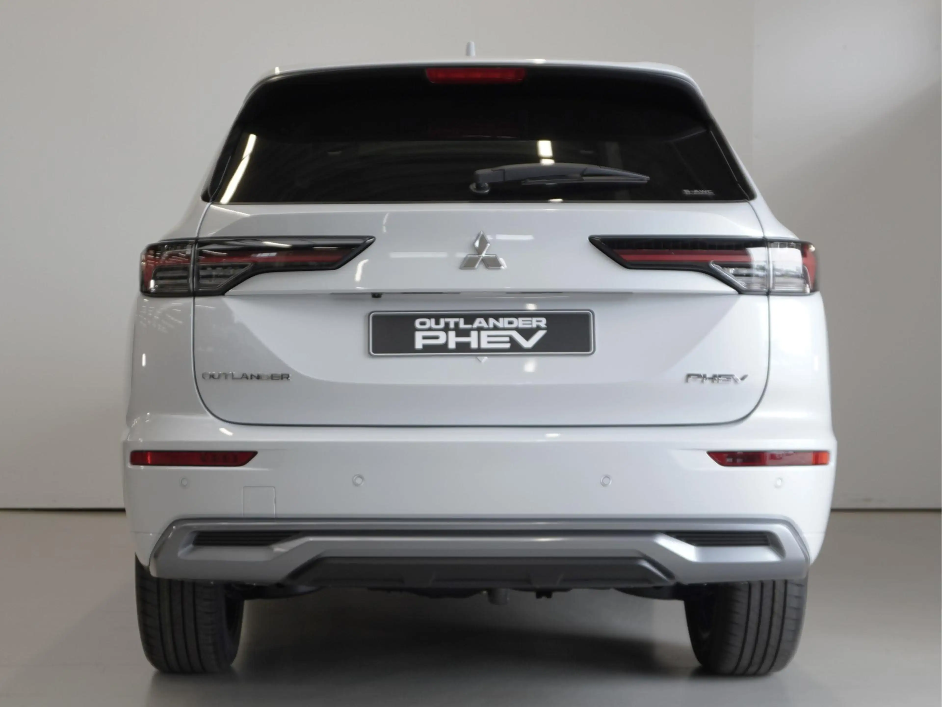 Mitsubishi Outlander 2.4 PHEV Instyle | Actieprijs | Uit voorraad lever — photo 8