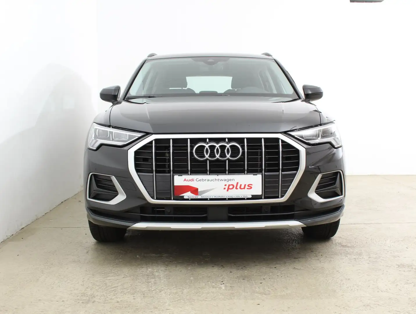 Audi Q3 35 TFSI advanced exterieur Schwarz - 2