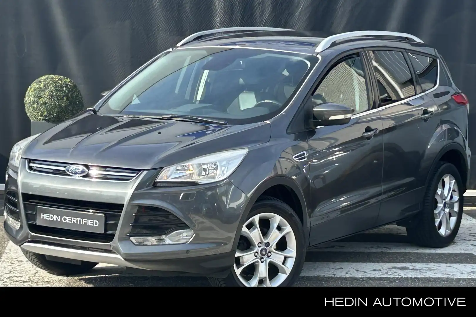 Ford Kuga 1.5 Titanium 150pk | Winterpakket | Trekhaak | 2.0 Gris - 1