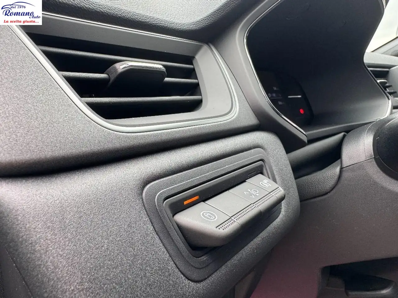 Renault Captur 1.2 ECO-G 120 CV TECHNO 12