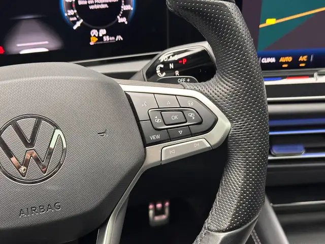 Volkswagen Tiguan view 20
