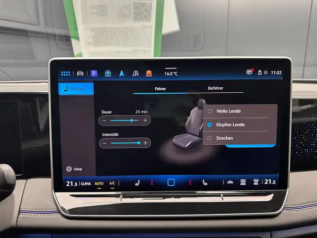 Volkswagen Tiguan view 30