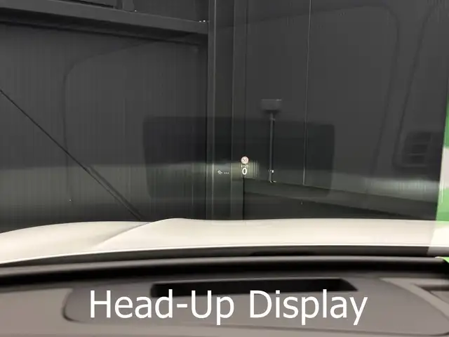 Volkswagen Tiguan view 21