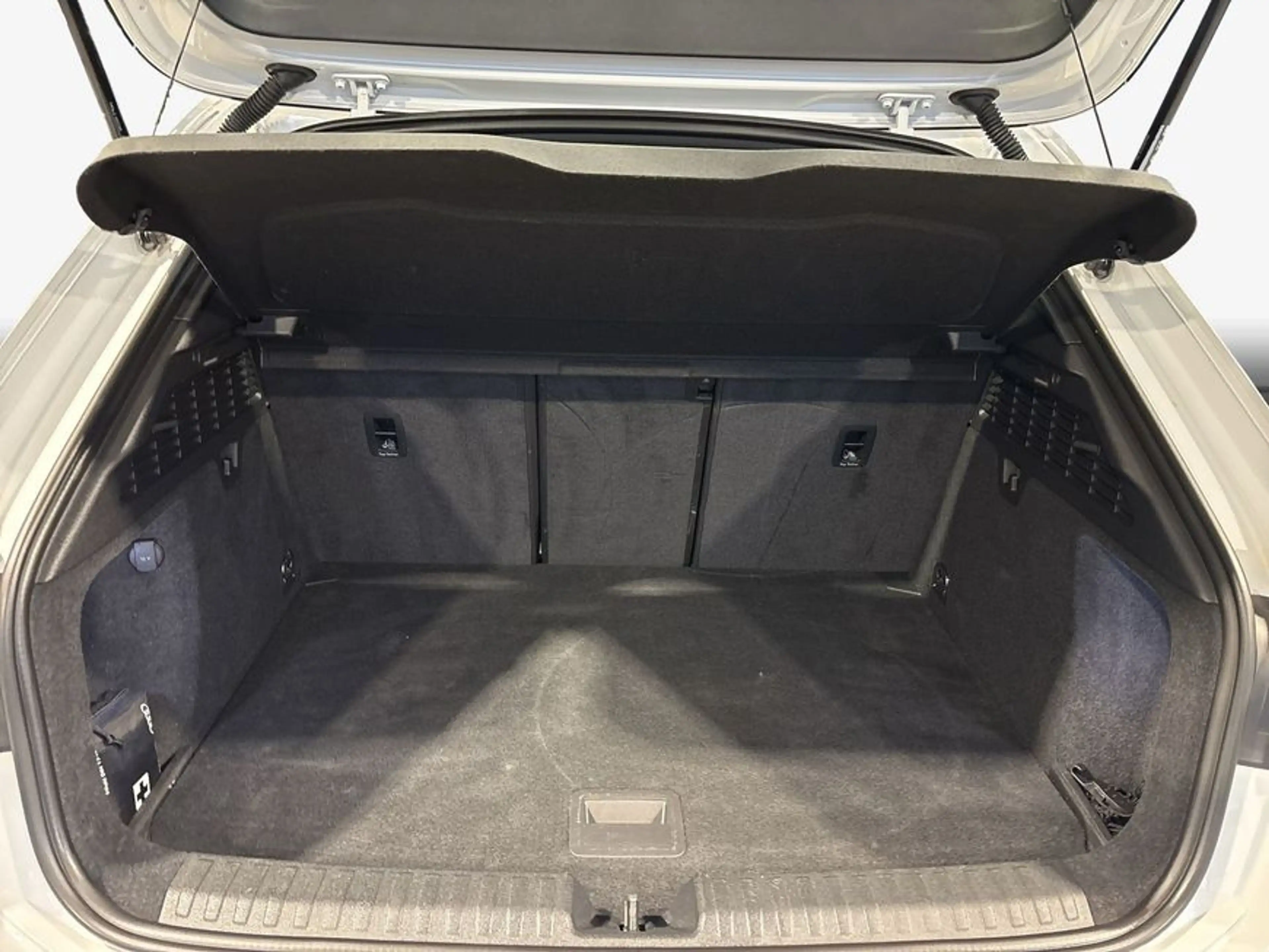 Audi S3 TFSI Sportback quattro S tronic Head-Up* — photo 8