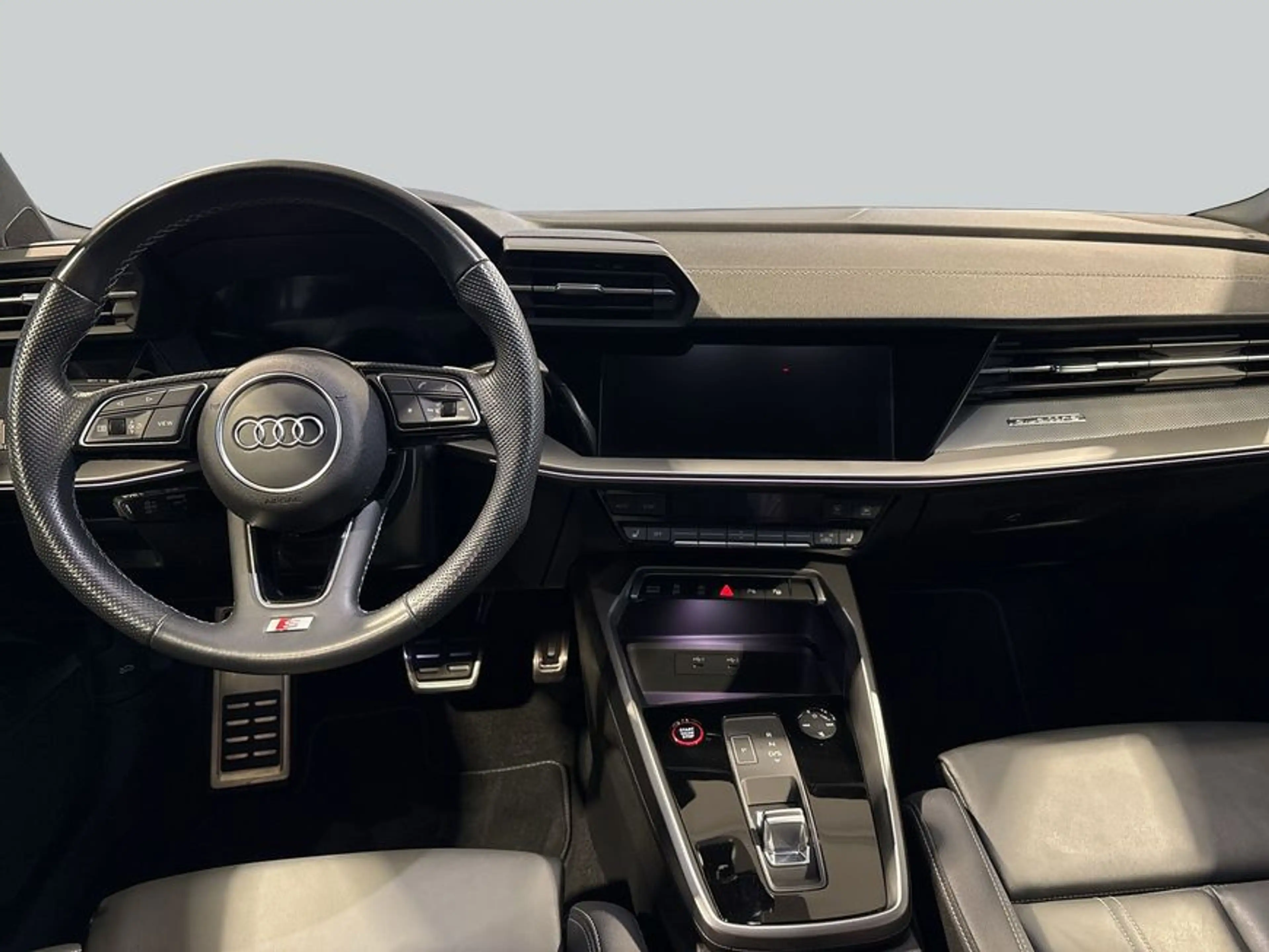 Audi S3 TFSI Sportback quattro S tronic Head-Up* — photo 13