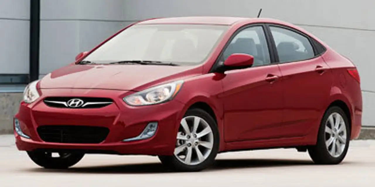 2012 Hyundai ACCENT