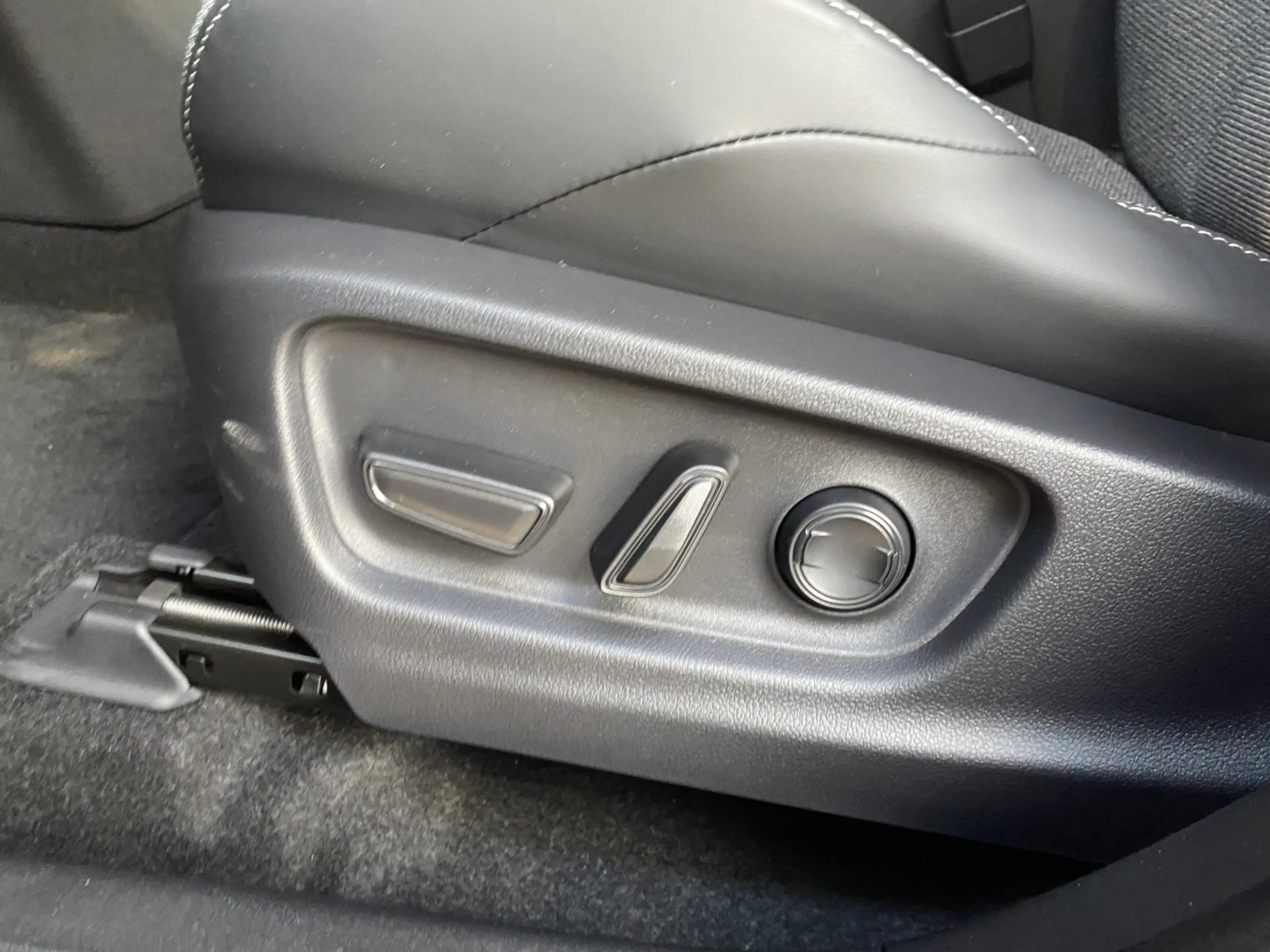 Toyota bZ4X Touring Dynamic 75 kWh — photo 8