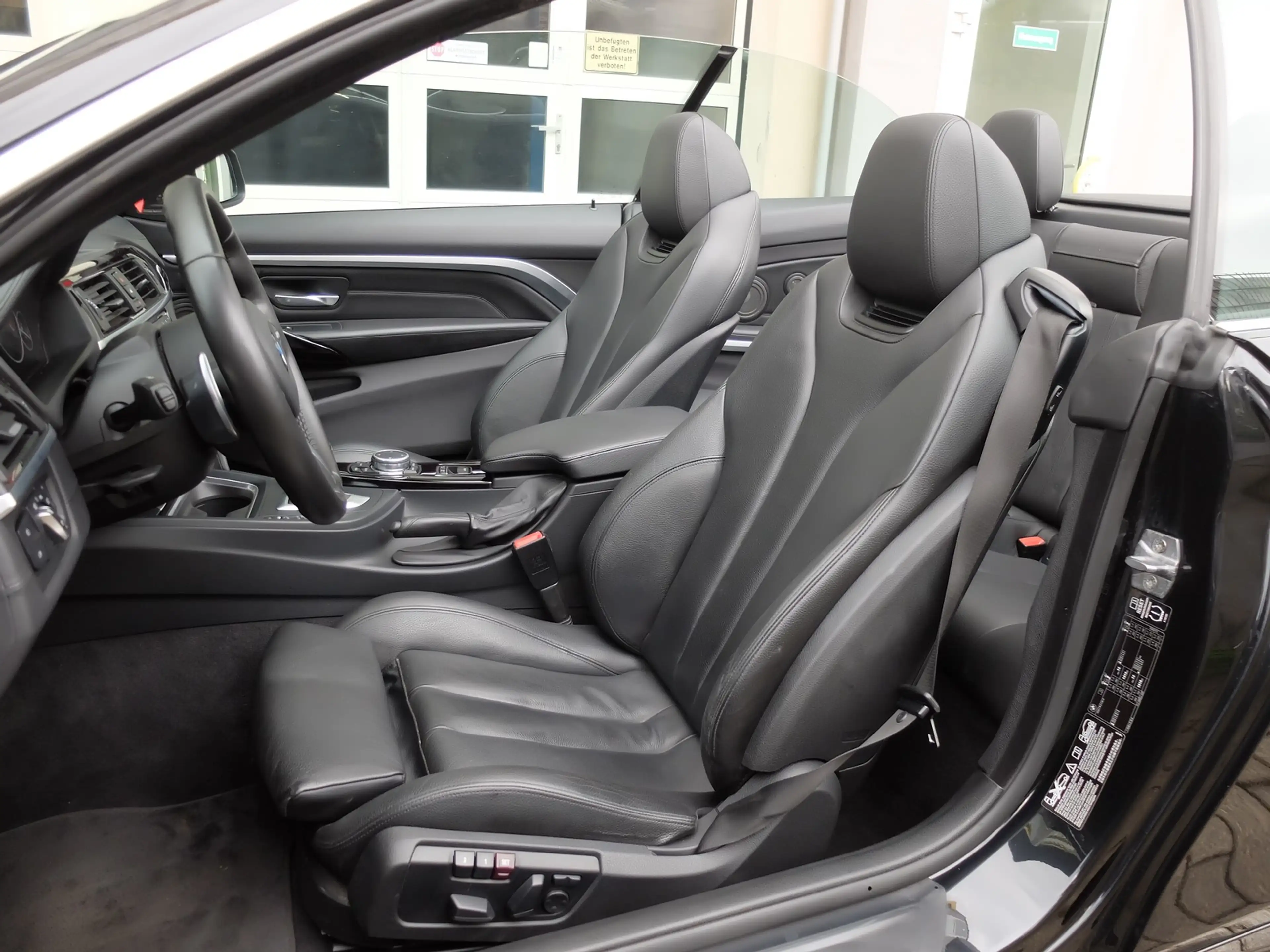 BMW 435 d Cabrio xDrive M Sporpaket BMW Scheckheft — photo 12