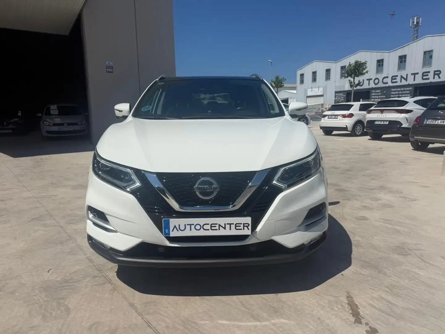Nissan Qashqai DIG-T 117 kW (160 CV) E6D ACENTA Blanco - 2