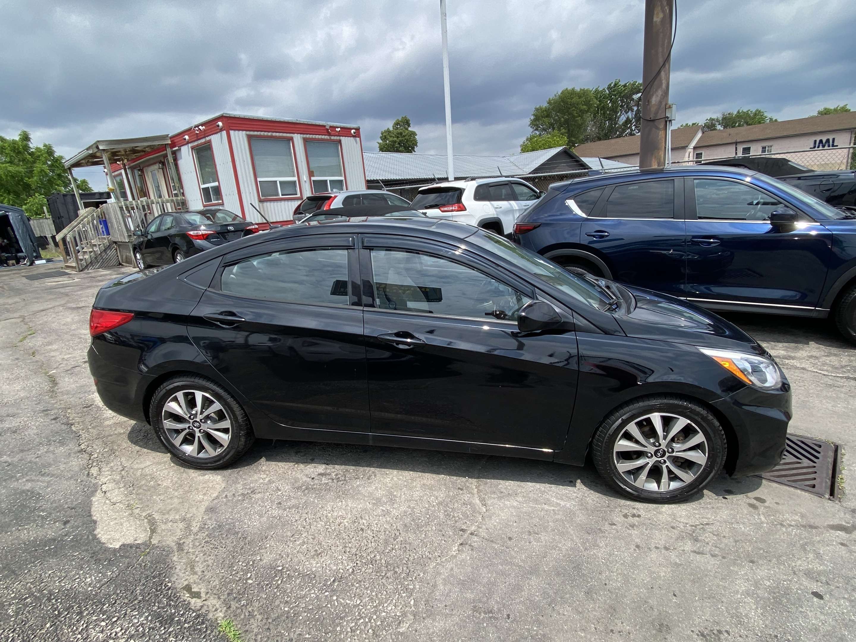 2017 Hyundai ACCENT Sedan