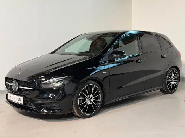 Mercedes-Benz B 180 B180 Edition AMG WIDE*NIGHT*KAM*SPUR*M-BUX*19"