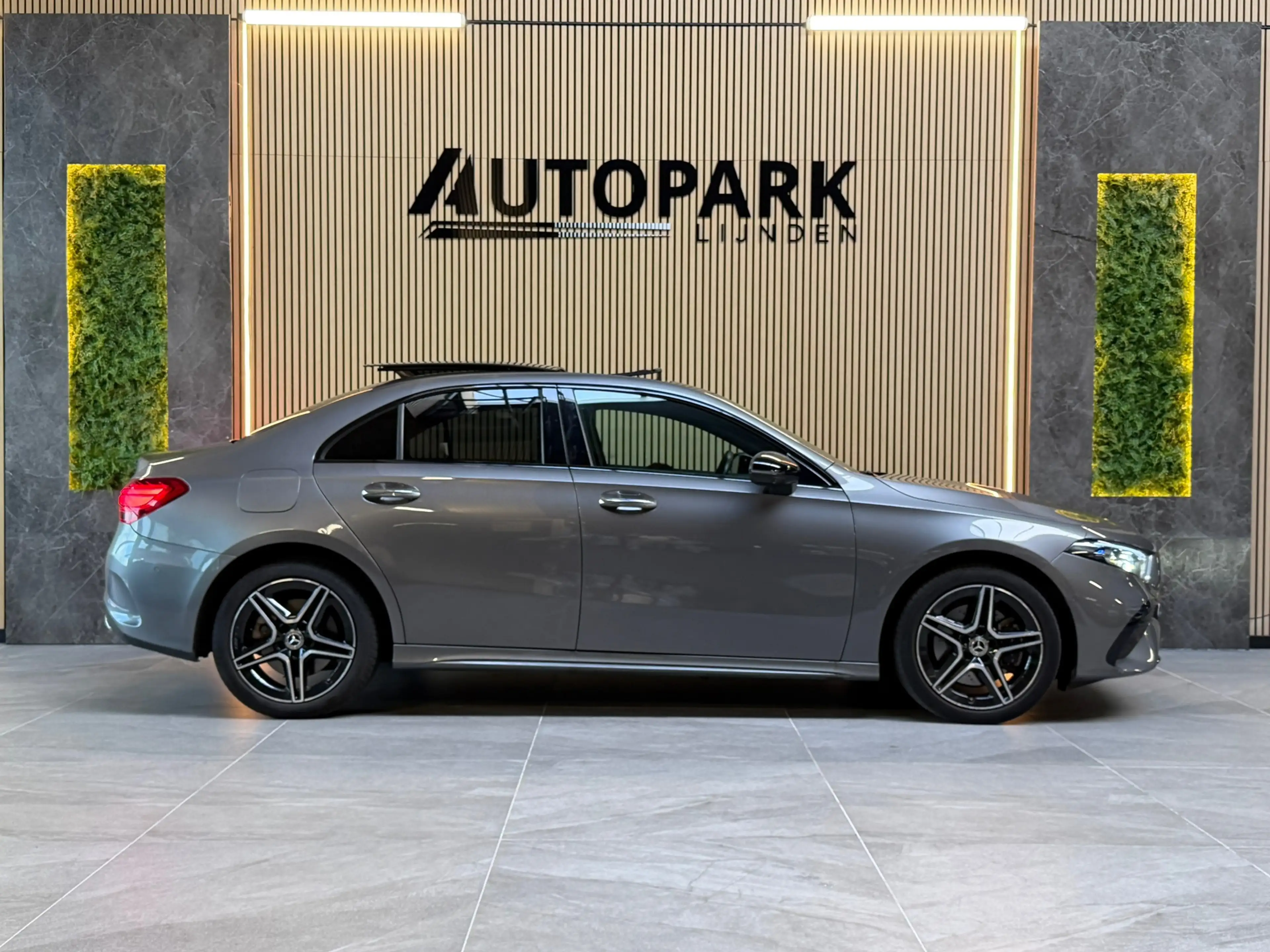 Mercedes-Benz A 250 e Business Line BTW|AMG|PANO|HuD|360CAM|MEMORY|KEY — photo 6