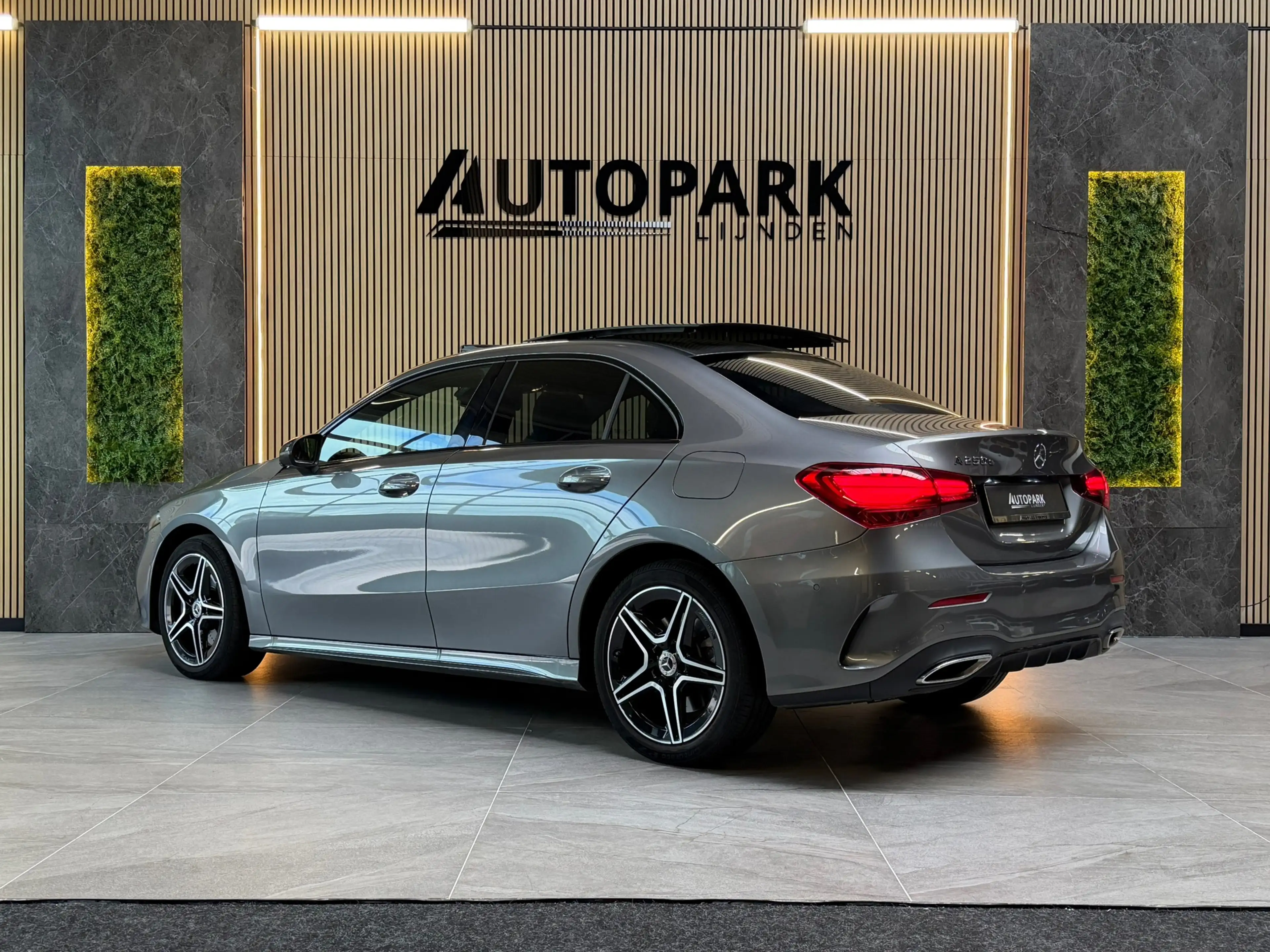 Mercedes-Benz A 250 e Business Line BTW|AMG|PANO|HuD|360CAM|MEMORY|KEY — photo 3