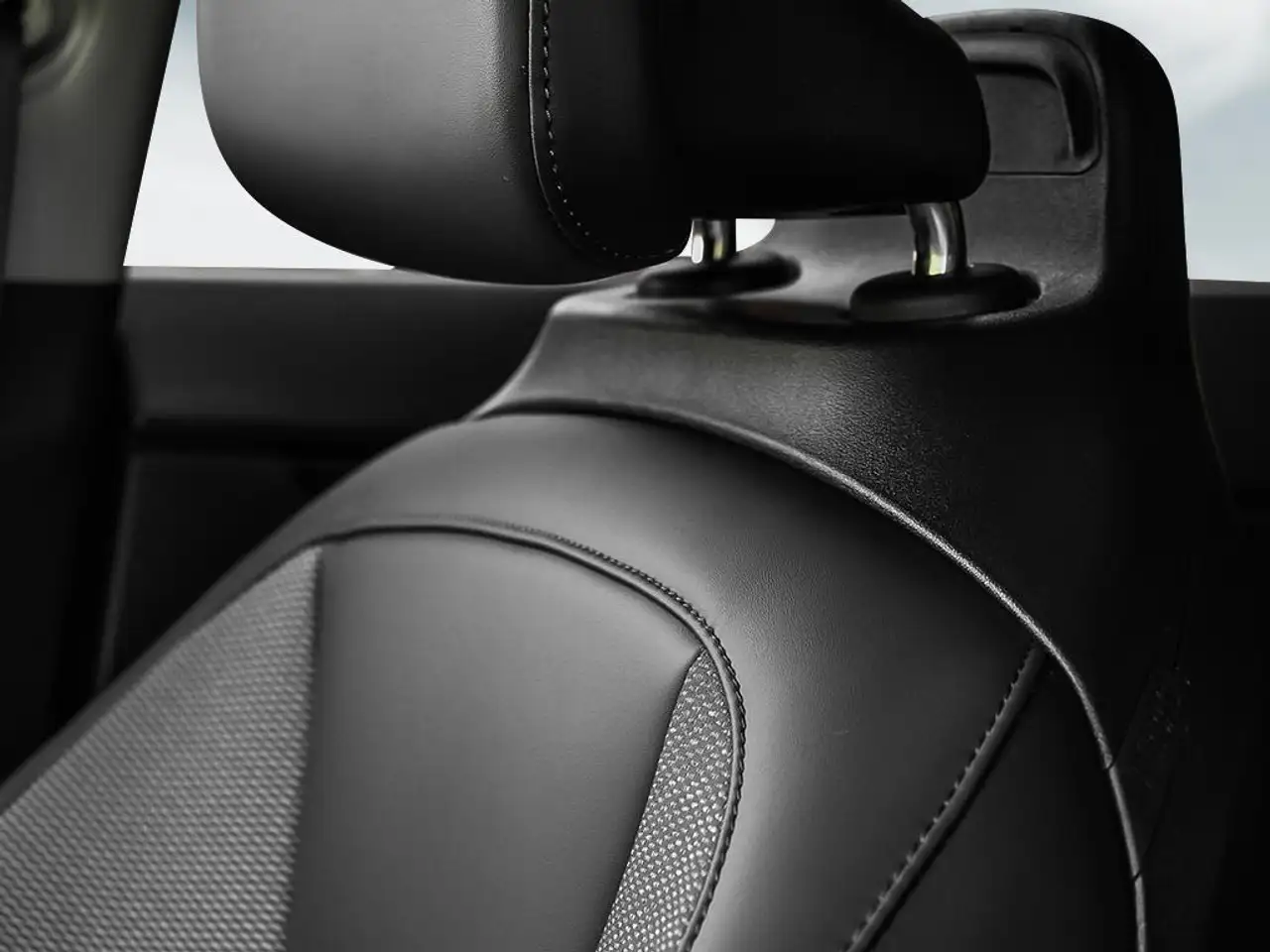 Kia Niro снимка Kia Niro