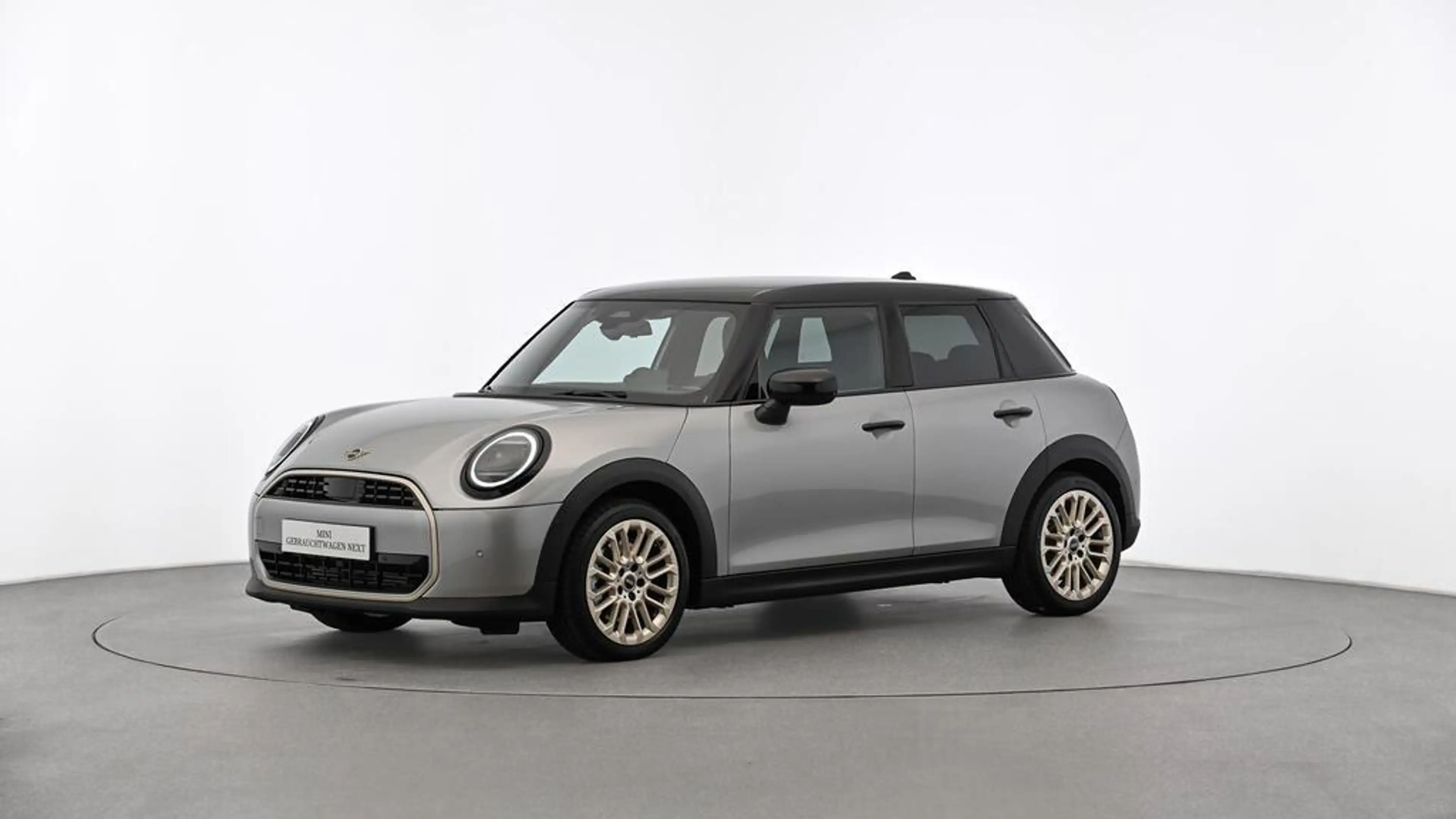 MINI Cooper C Favoured Trim