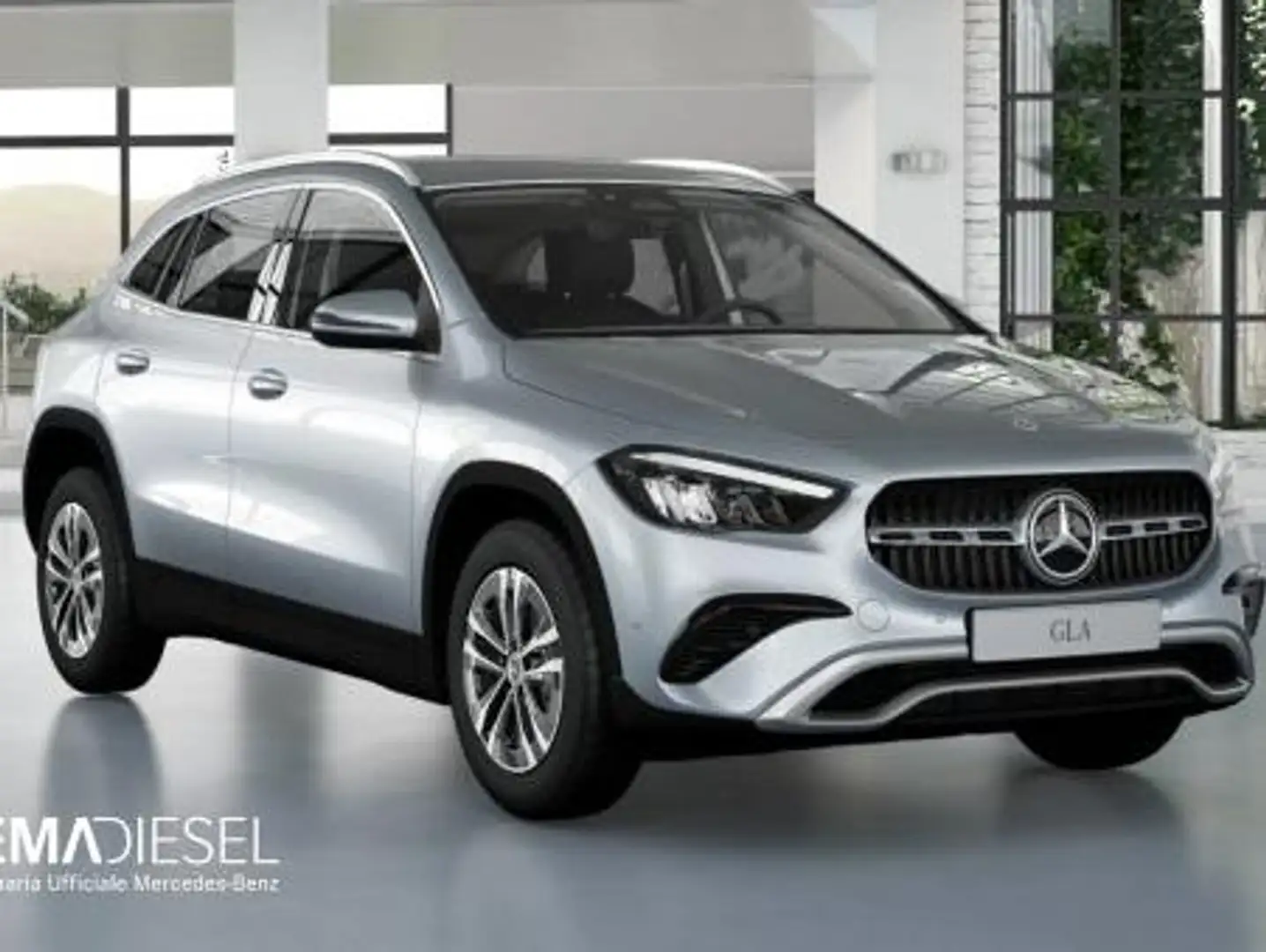 Mercedes-Benz GLA 180 GLA 180d ADVANCED Argento - 1