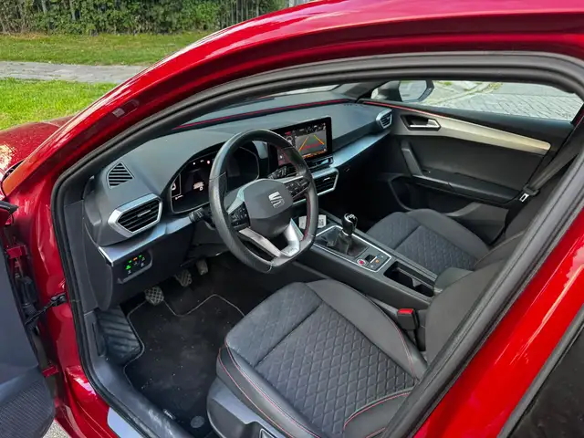 SEAT Leon view 12