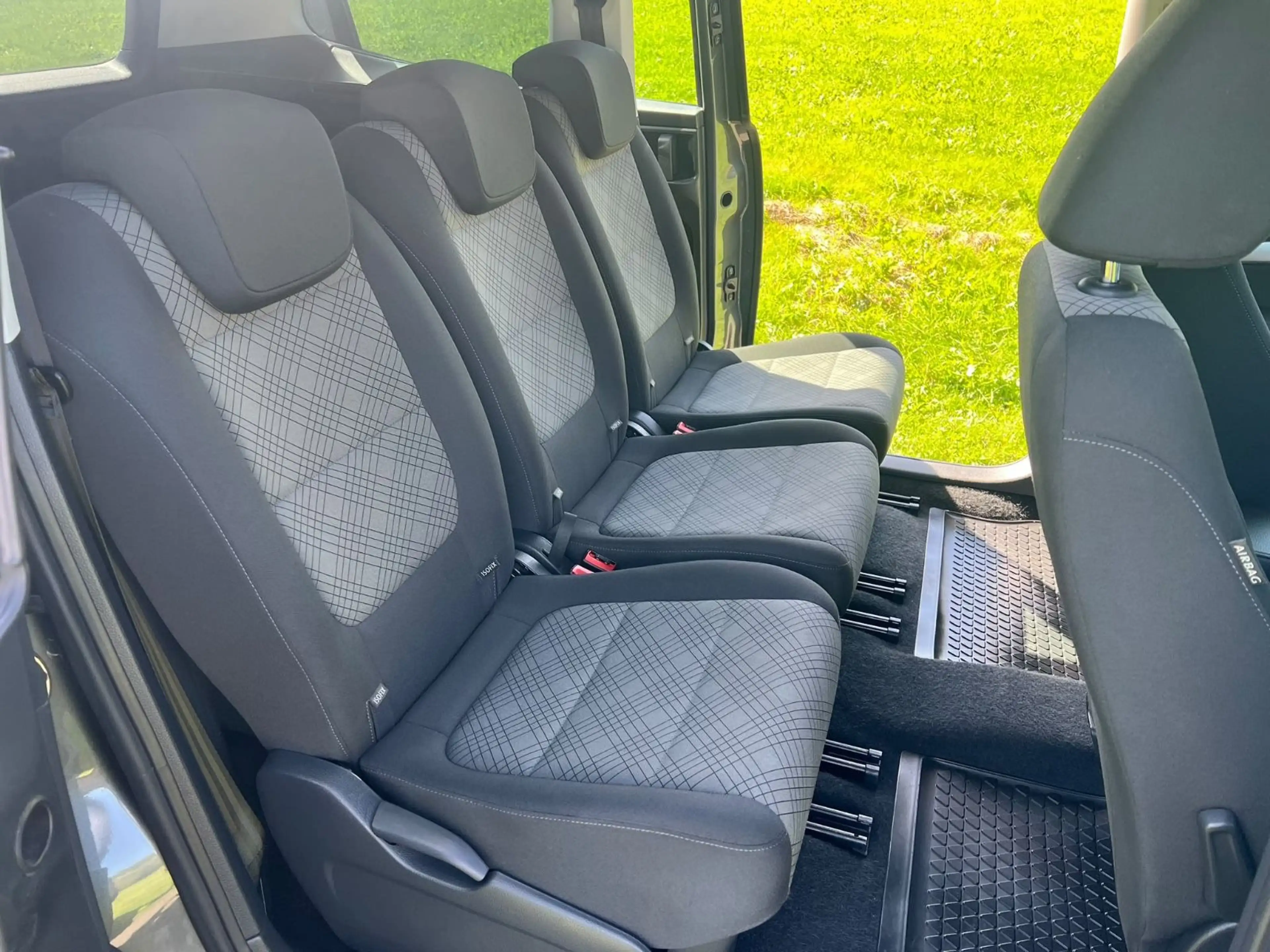 Volkswagen Sharan Trendline 4Motion 2.0TDI 150ps Allrad — photo 14
