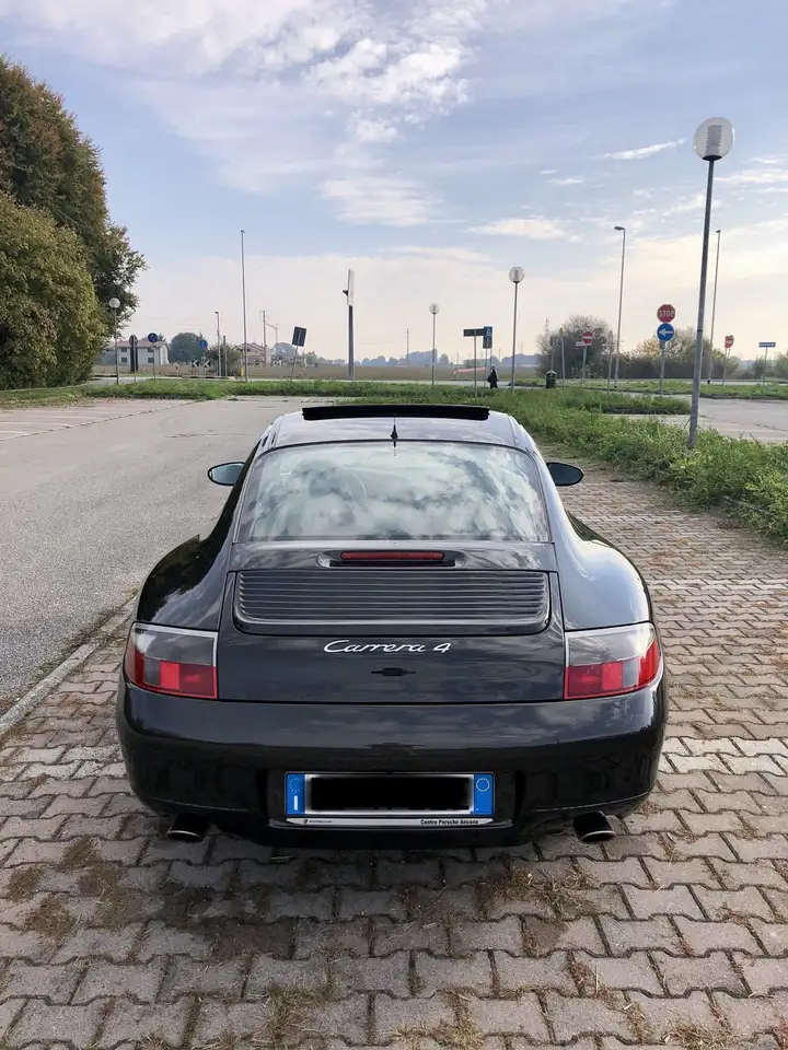 Porsche 911 Coupe 3.4 Carrera 4, foto 4