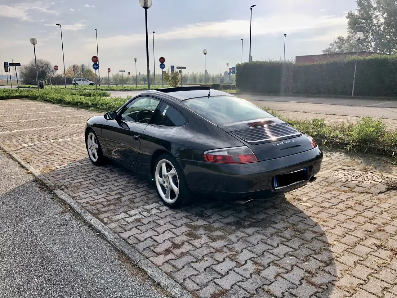 Porsche 911 Coupe 3.4 Carrera 4, foto 5