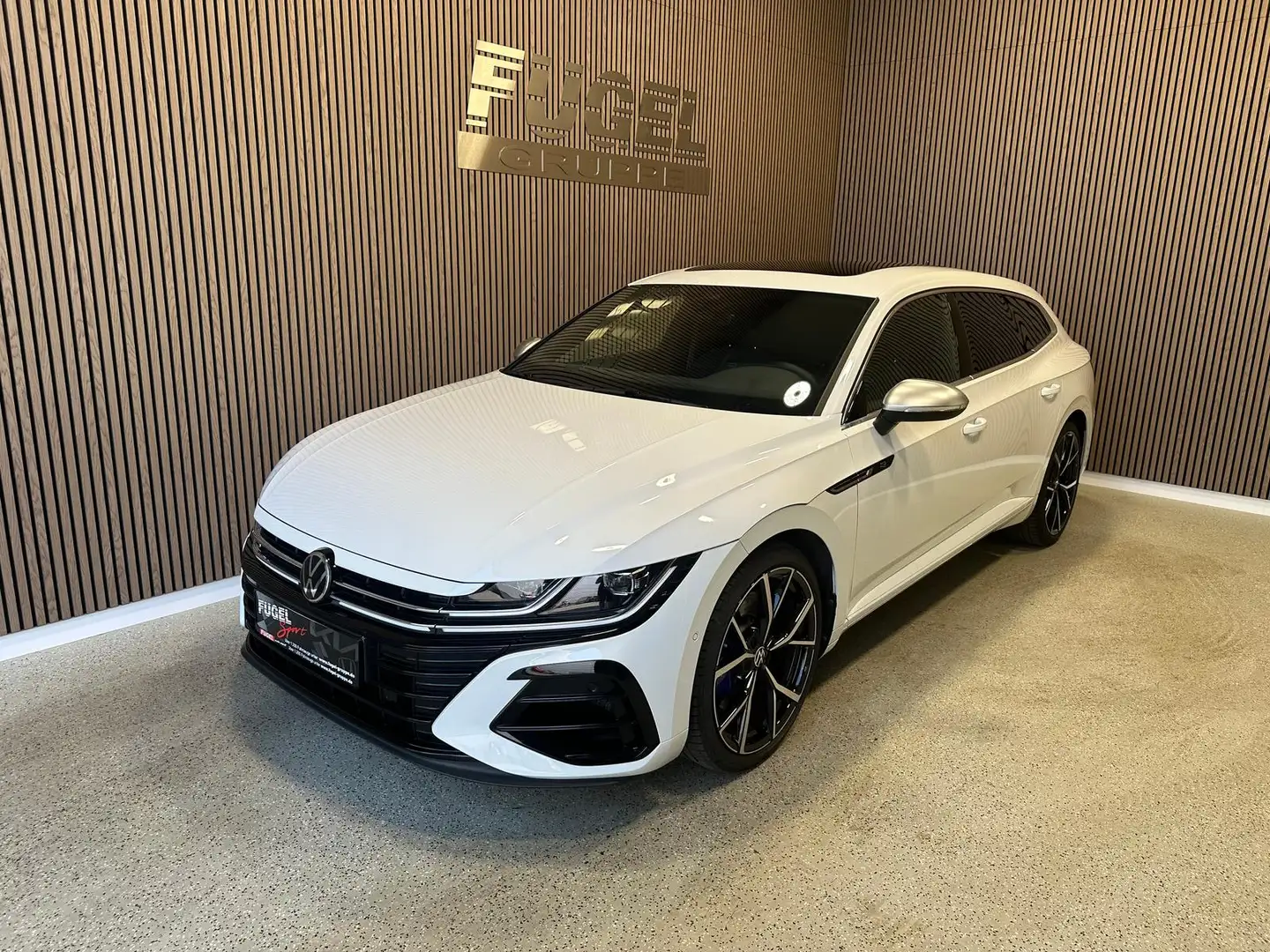 Volkswagen Arteon SB 2.0 TSI 4M DSG R 4xSHZ|Pano|20"|UPE: 73.750€ Weiß - 2