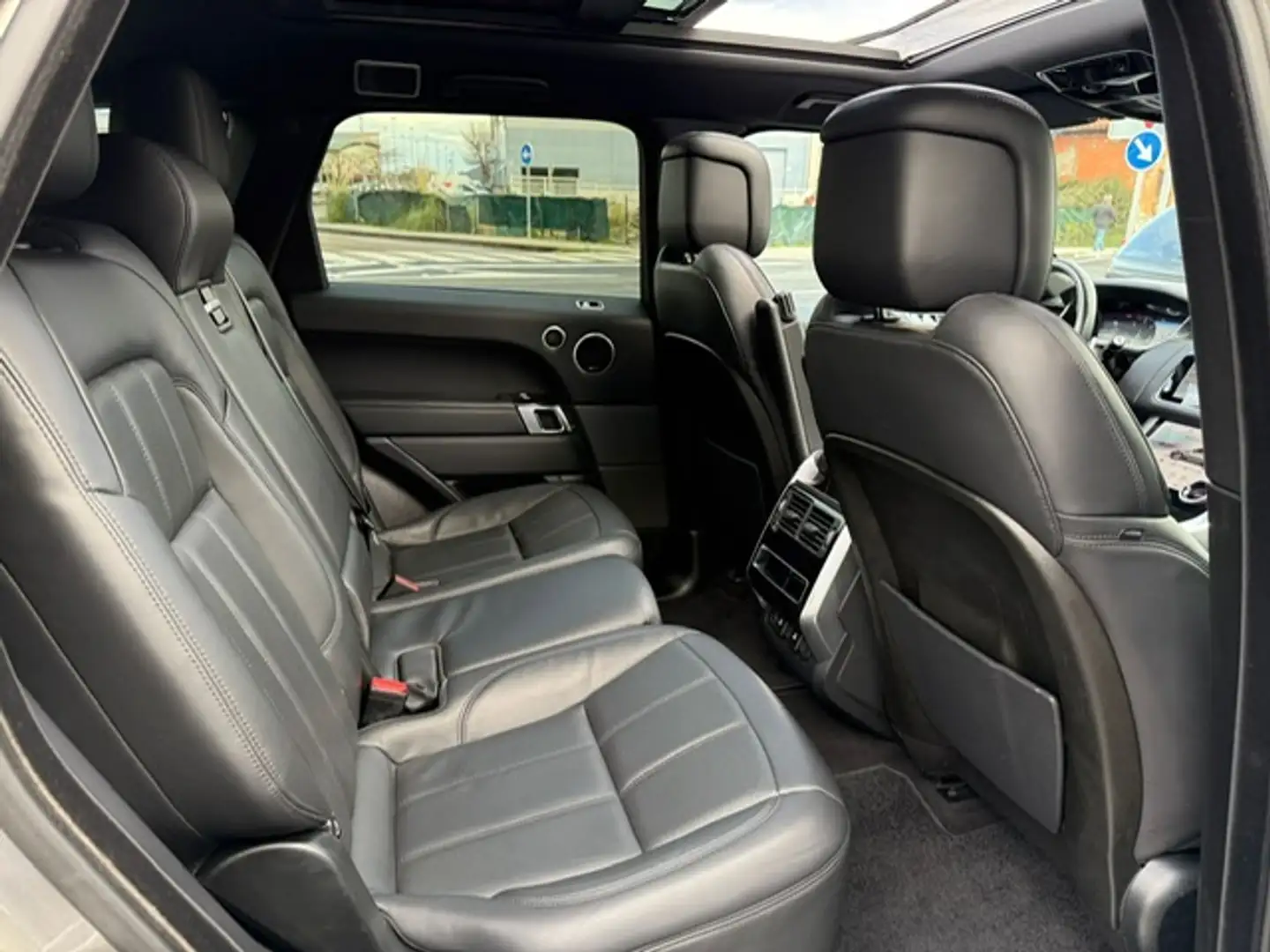 Land Rover Range Rover Sport 3.0SDV6 Autobiography Dynamic Aut. 306 Gris - 2