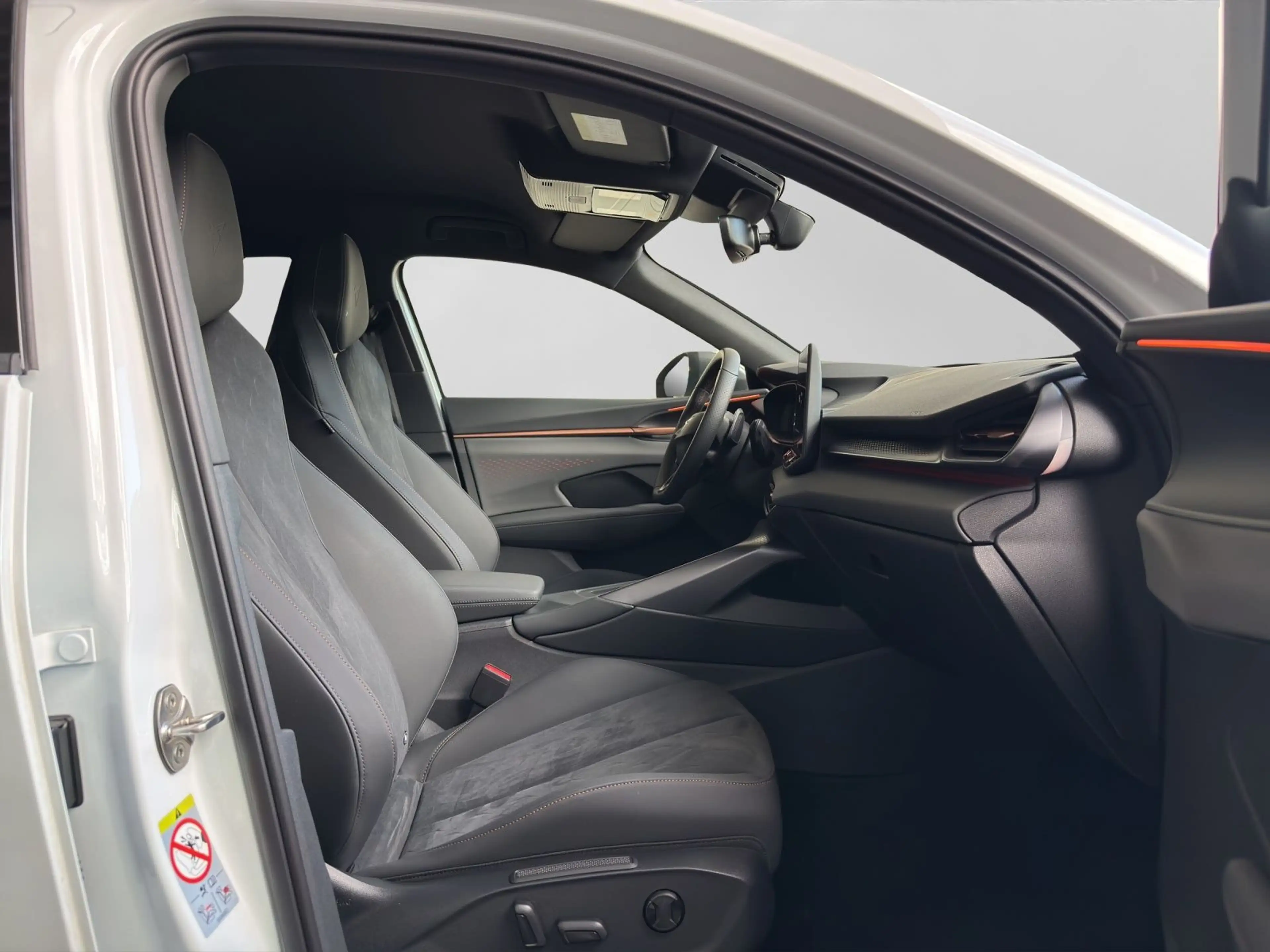 CUPRA Terramar 1.5 e-HYBRID DSG KAMERA e-SITZE HuD — photo 4