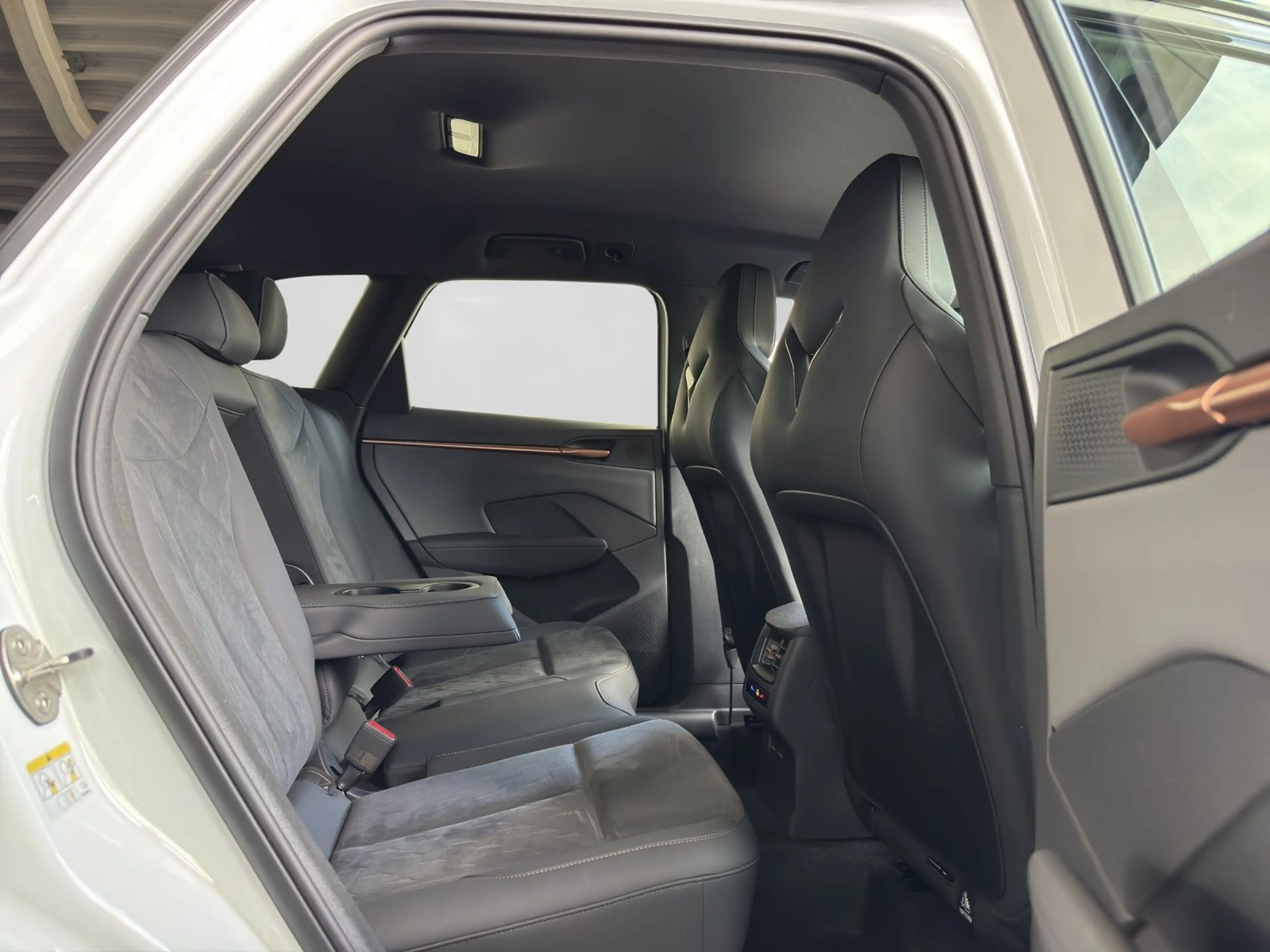 CUPRA Terramar 1.5 e-HYBRID DSG KAMERA e-SITZE HuD — photo 6