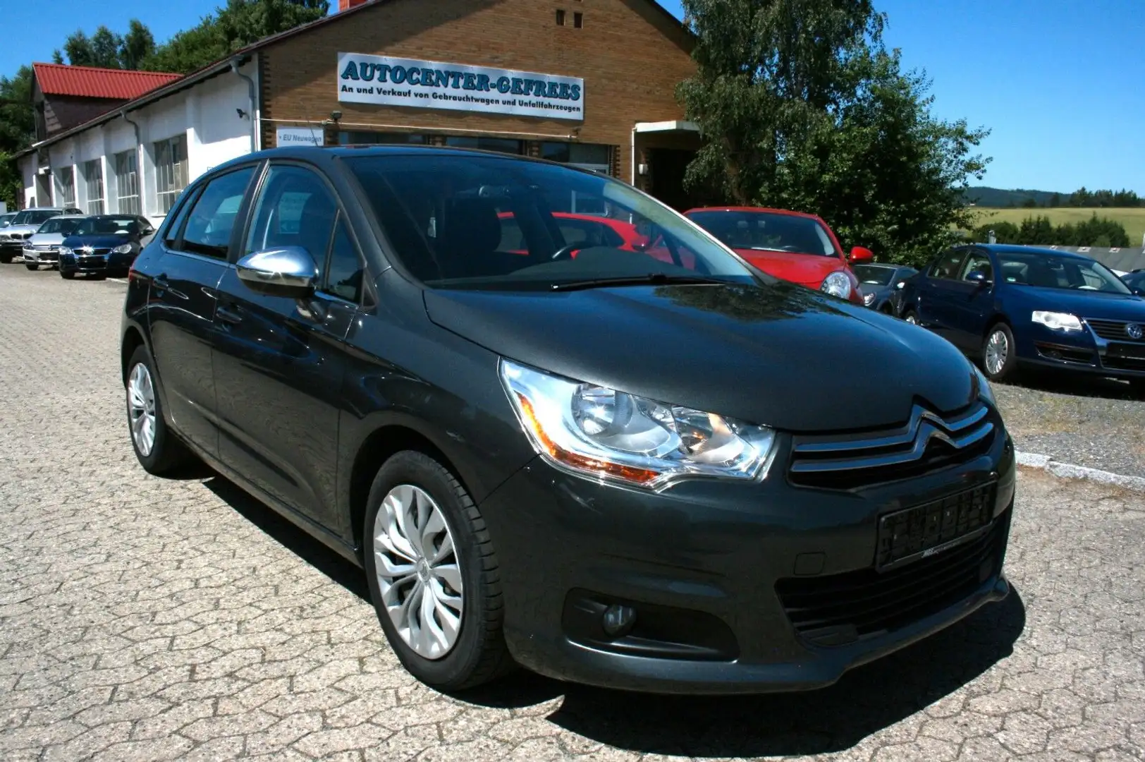 Citroen C4 Lim. Selection "Klima+Sitzh." Grau - 1