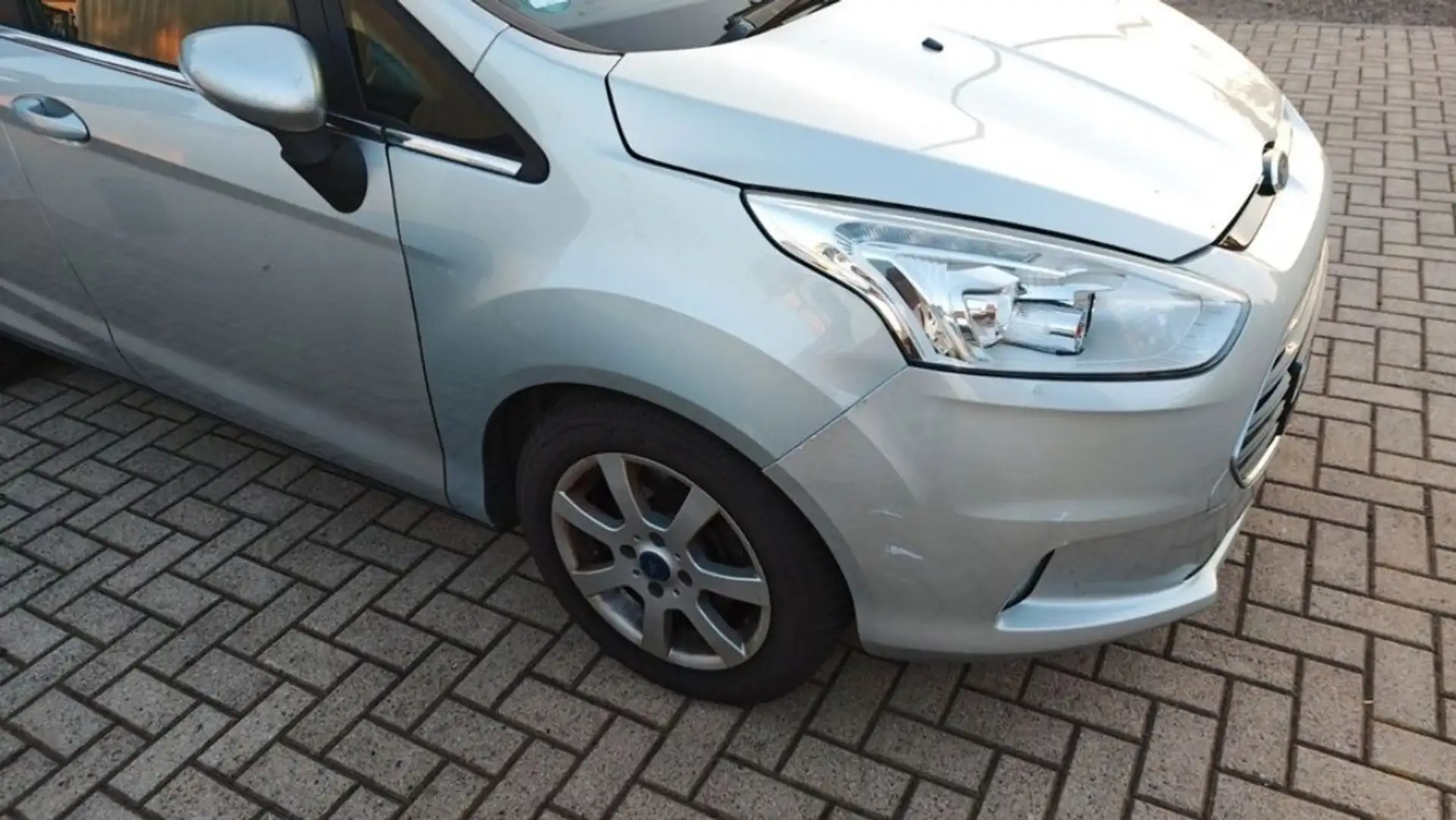 Ford B-Max 1.6 TDCi 95 FAP Titanium - 2