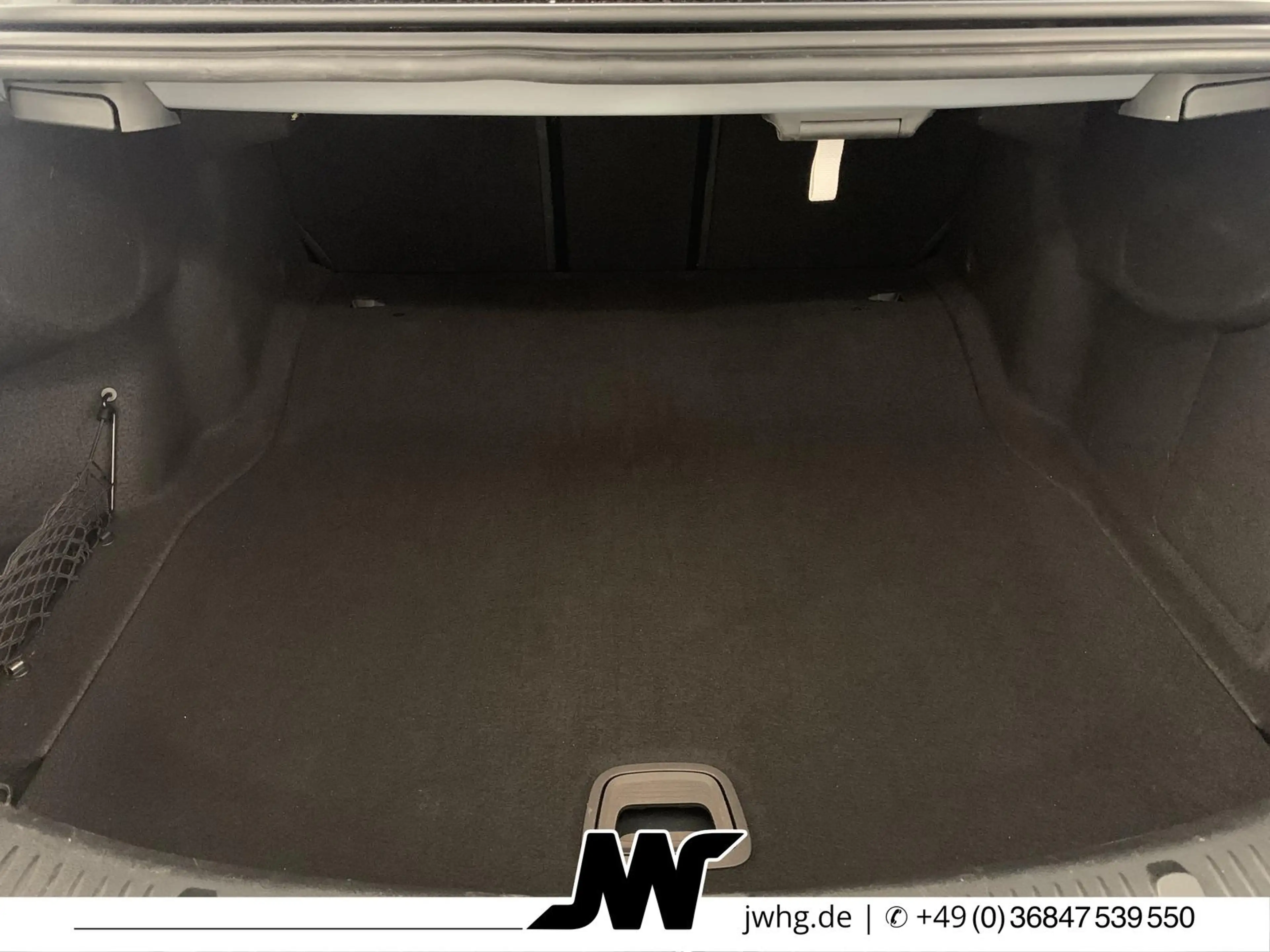 Mercedes-Benz E 200 Lim AMG DISTRONIC/WIDESCR/19Z/KAM/MEMORY — photo 7