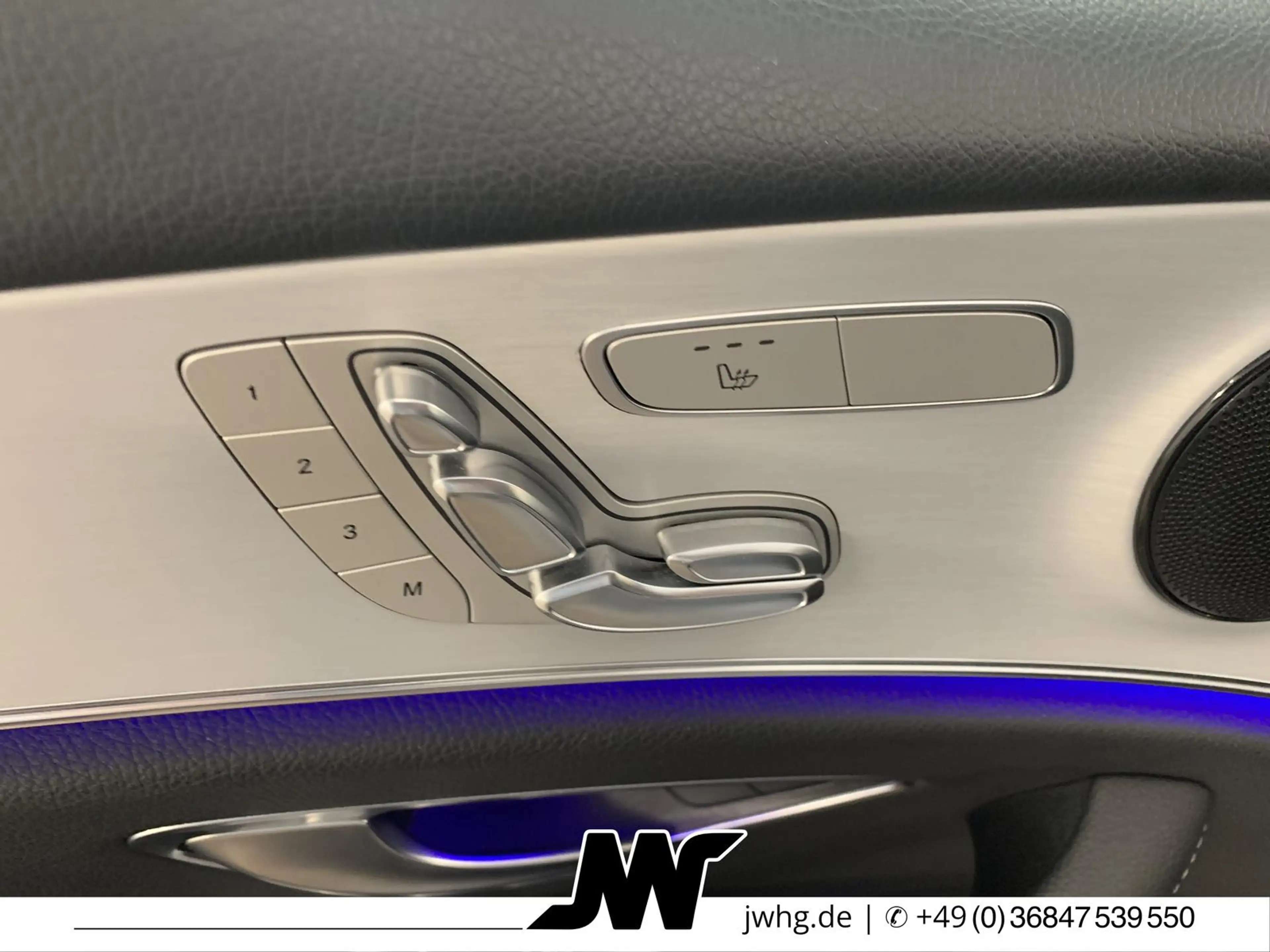 Mercedes-Benz E 200 Lim AMG DISTRONIC/WIDESCR/19Z/KAM/MEMORY — photo 13