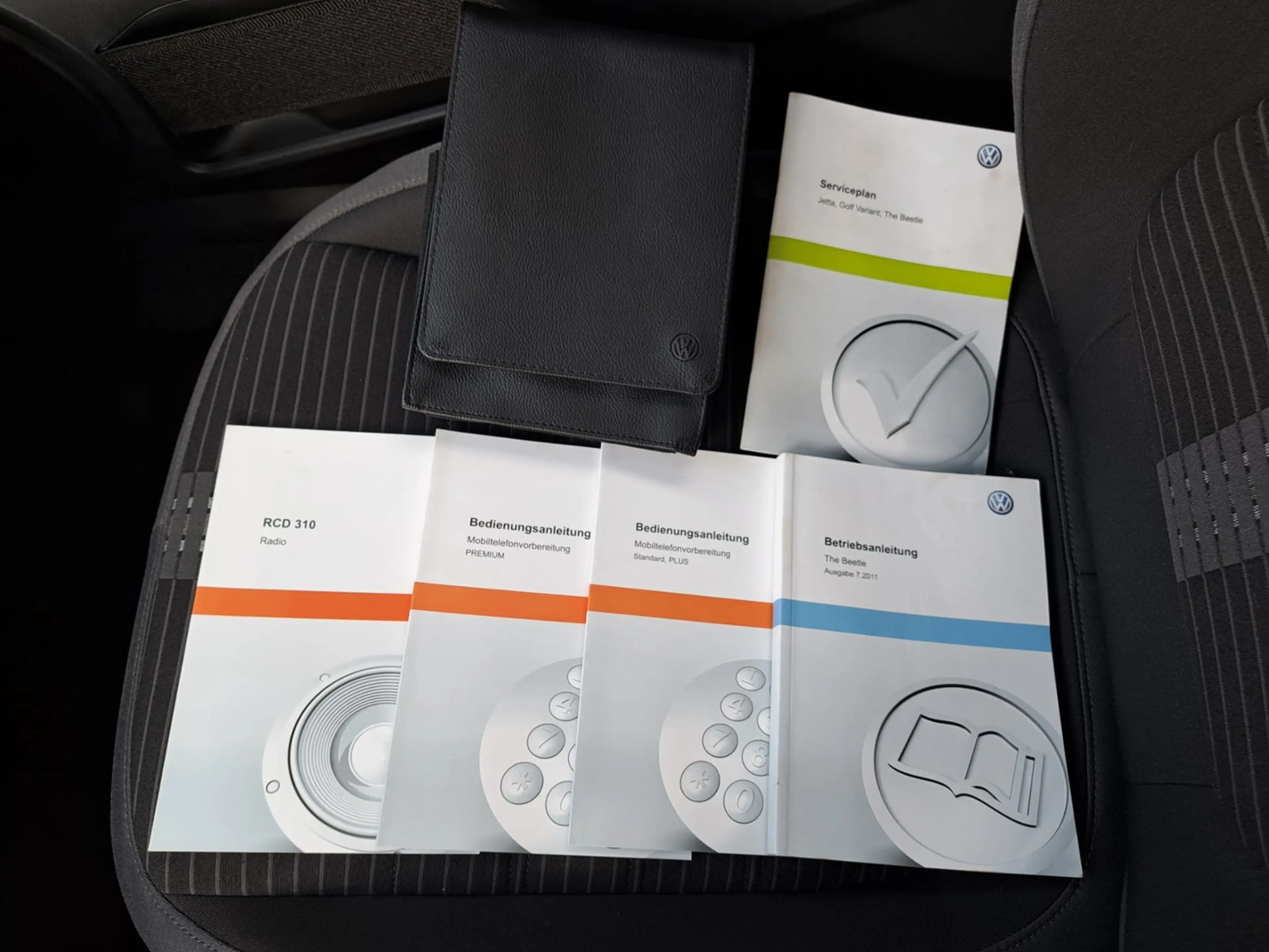 Volkswagen Beetle 2.0 TSI DSG Sport *WINTER PAKET*KOMFORT PAKET 1* — photo 19