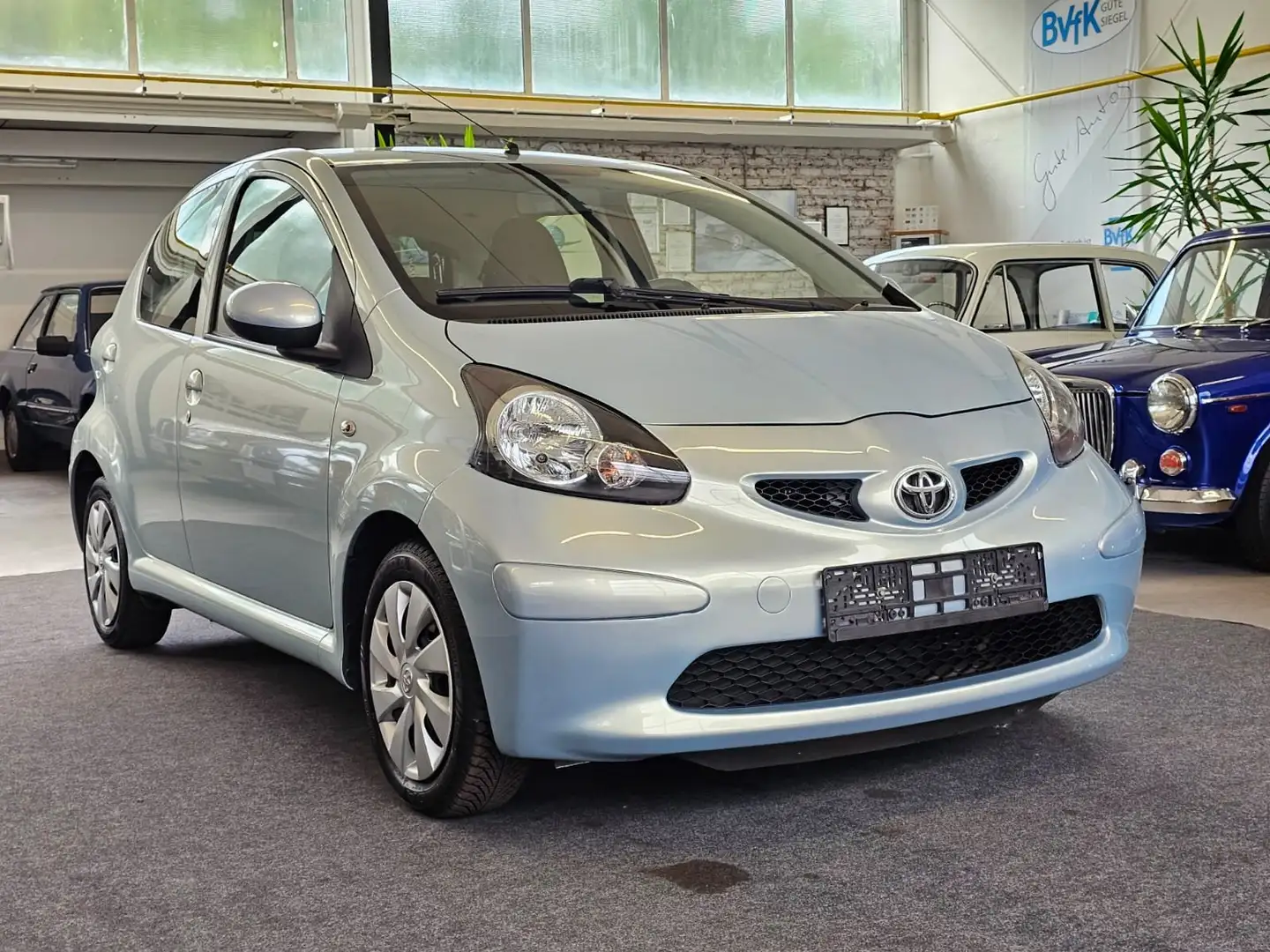 Toyota Aygo Cool - 2