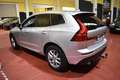 Volvo XC60 B4 Momentum Pro AWD Aut. Plateado - thumbnail 6