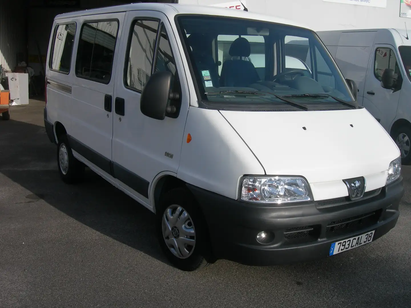 Peugeot Boxer 2.2 HDi 290C Weiß - 1