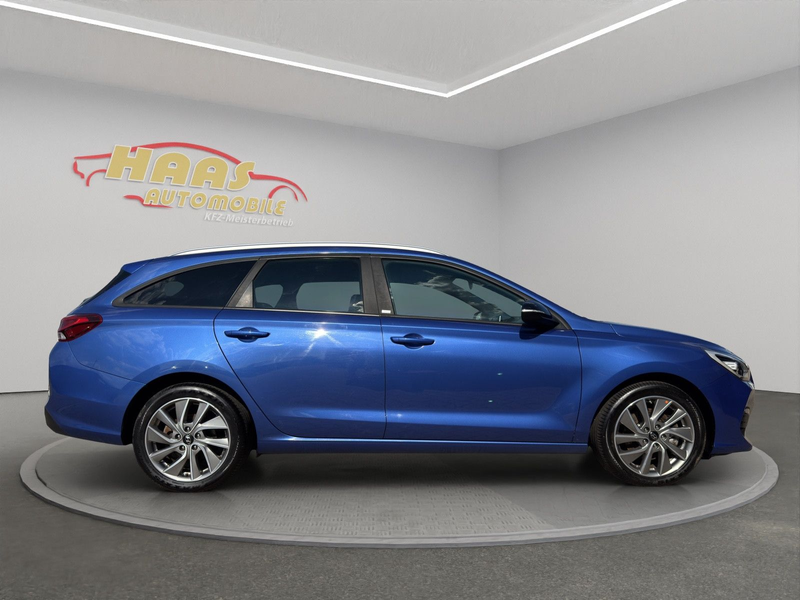 Hyundai i30 cw Passion + *LED*Kamera*Tempomat*1.Hand* — photo 4