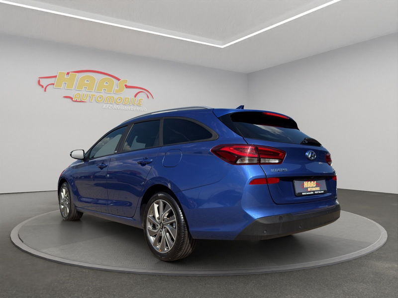 Hyundai i30 cw Passion + *LED*Kamera*Tempomat*1.Hand* — photo 7