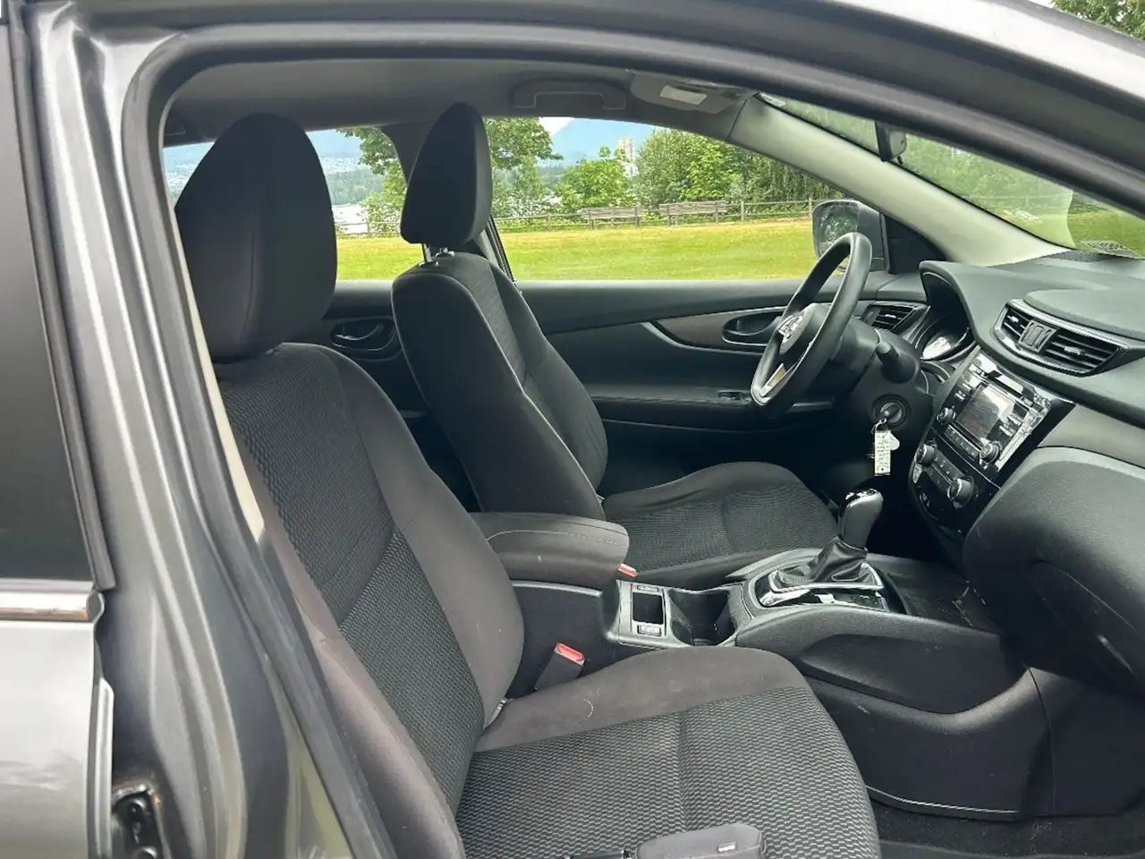 Nissan Qashqai снимка Nissan Qashqai
