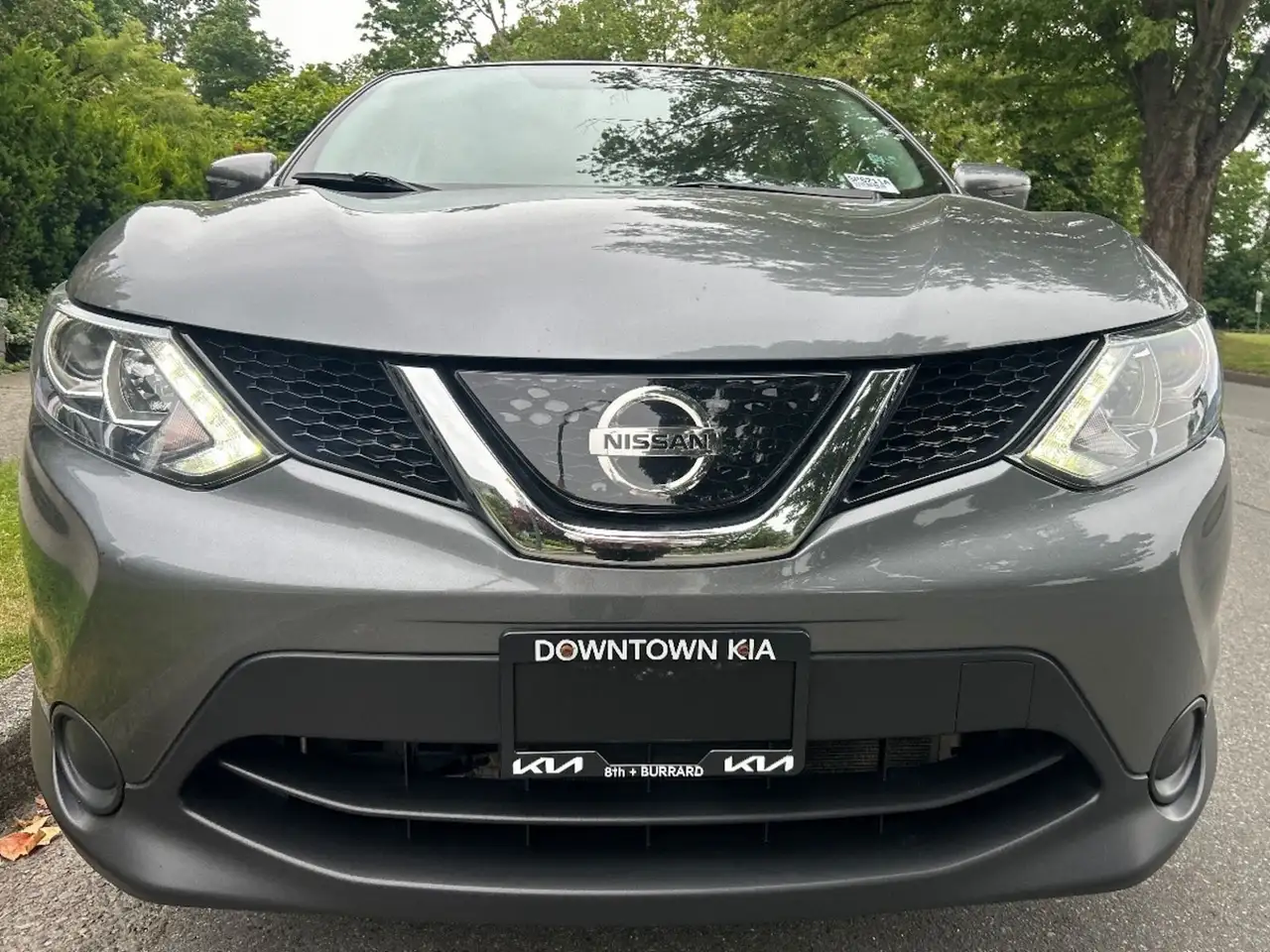 Nissan Qashqai снимка Nissan Qashqai