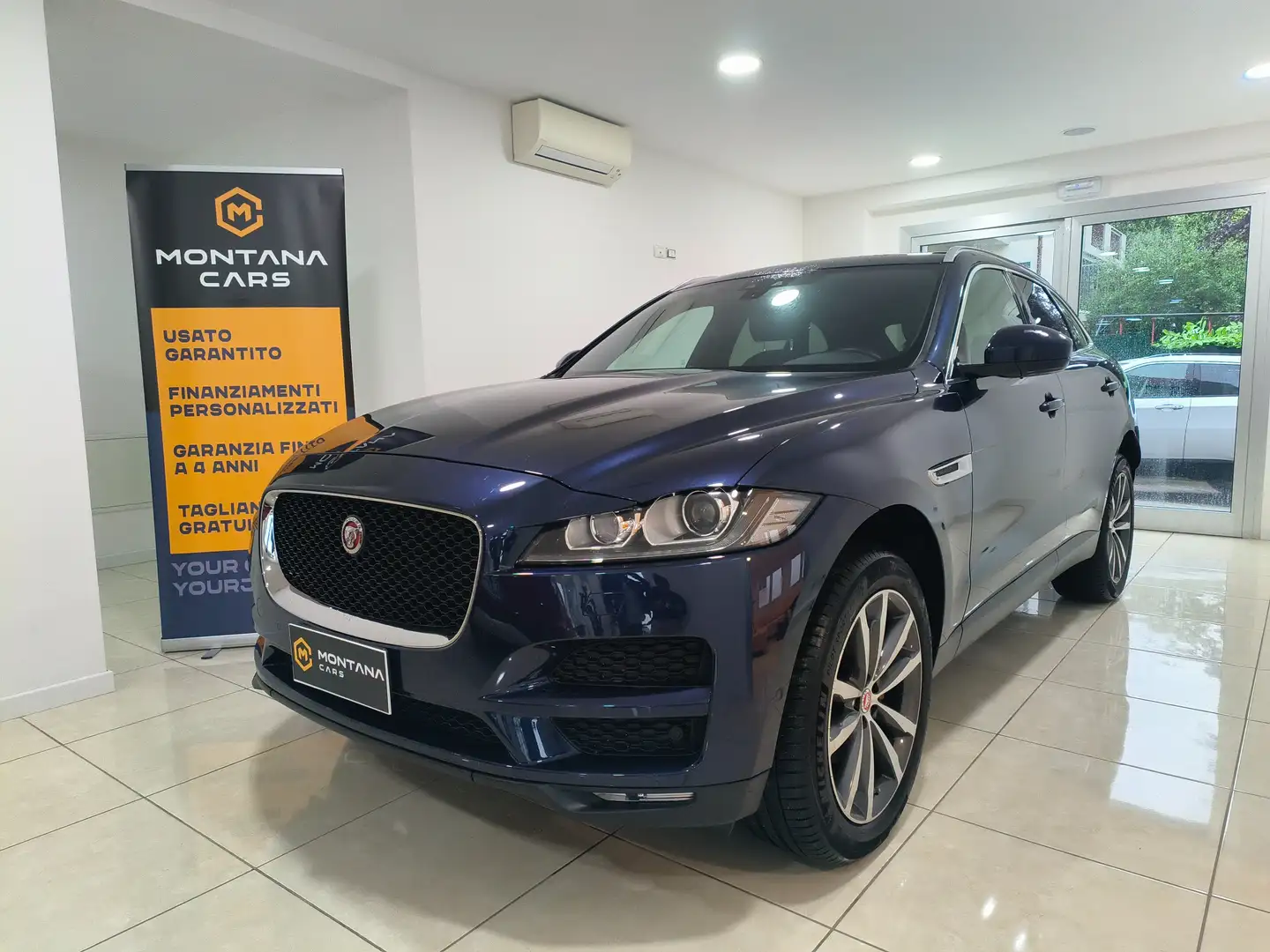 Jaguar F-Pace F-Pace 2.0d i4 Prestige awd 240cv Azul - 2