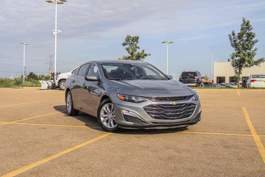 2025 Chevrolet Malibu 1LT 1.5T Auto | Heated Seats — photo 1
