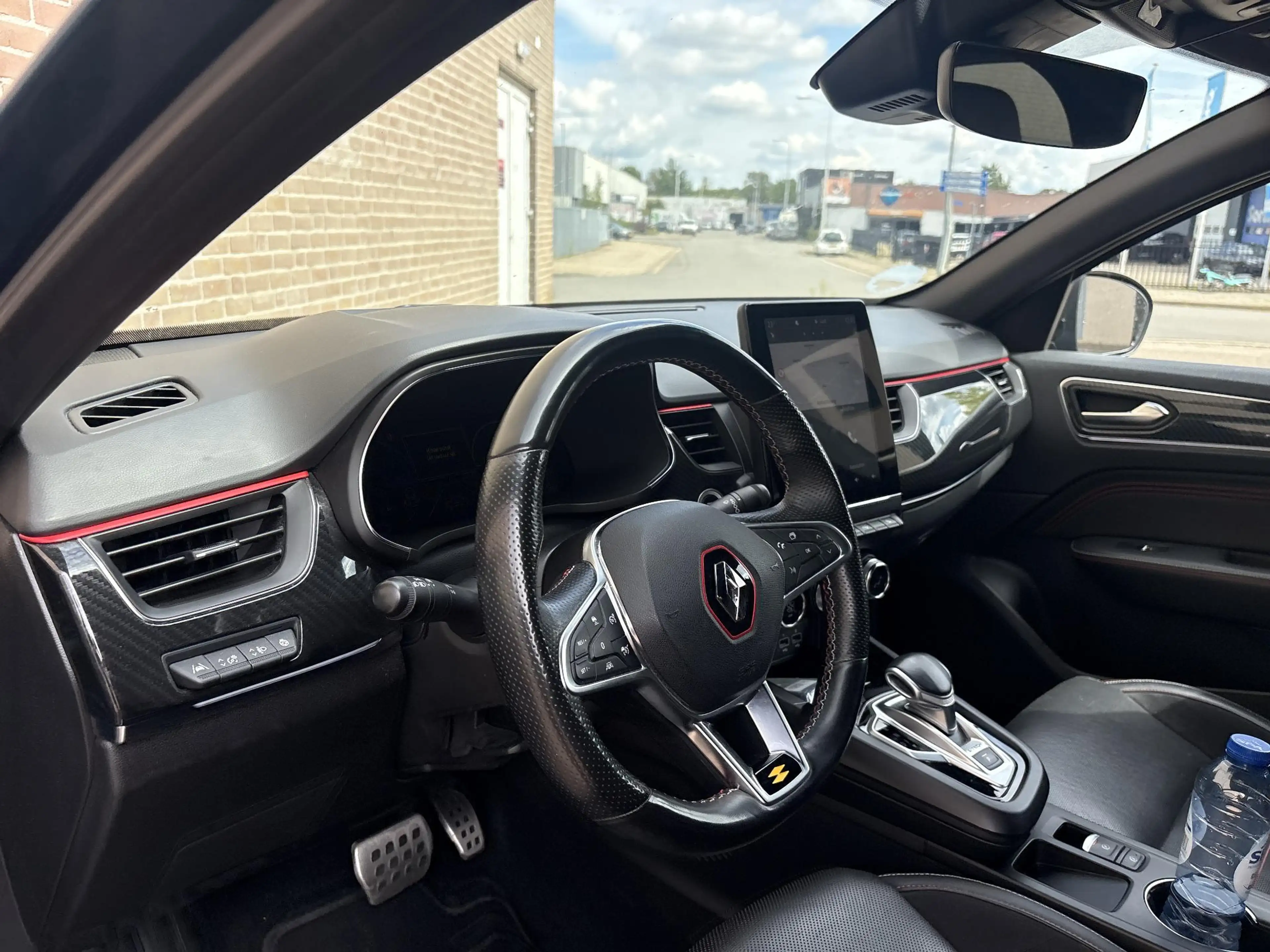 Renault Arkana 1.6 E-Tech Hybrid 145 R.S. Line | € 9.900,- NETTO! — photo 3