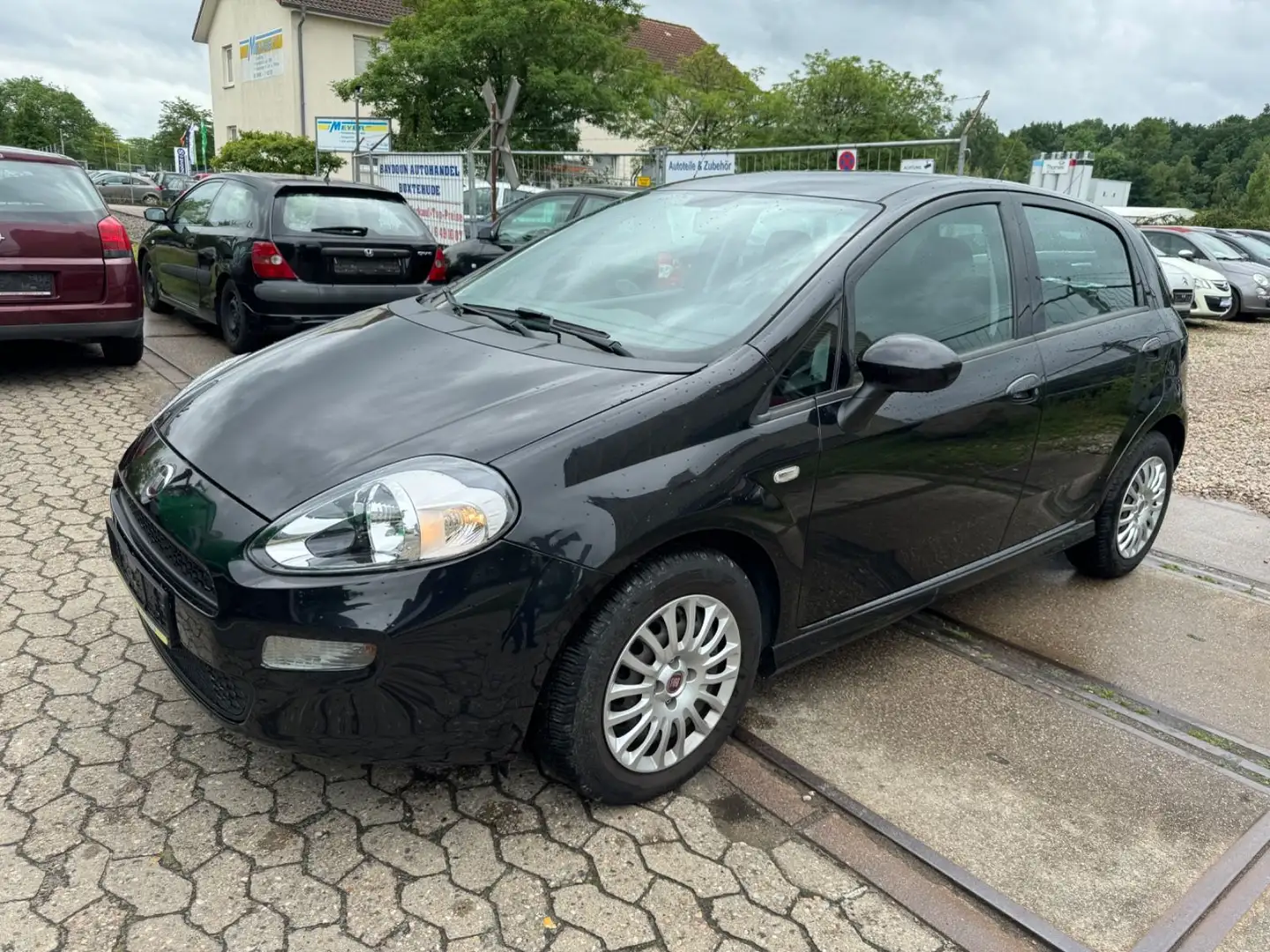 Fiat Punto Pop*Klima*5-Türer*2.Hand* Schwarz - 1
