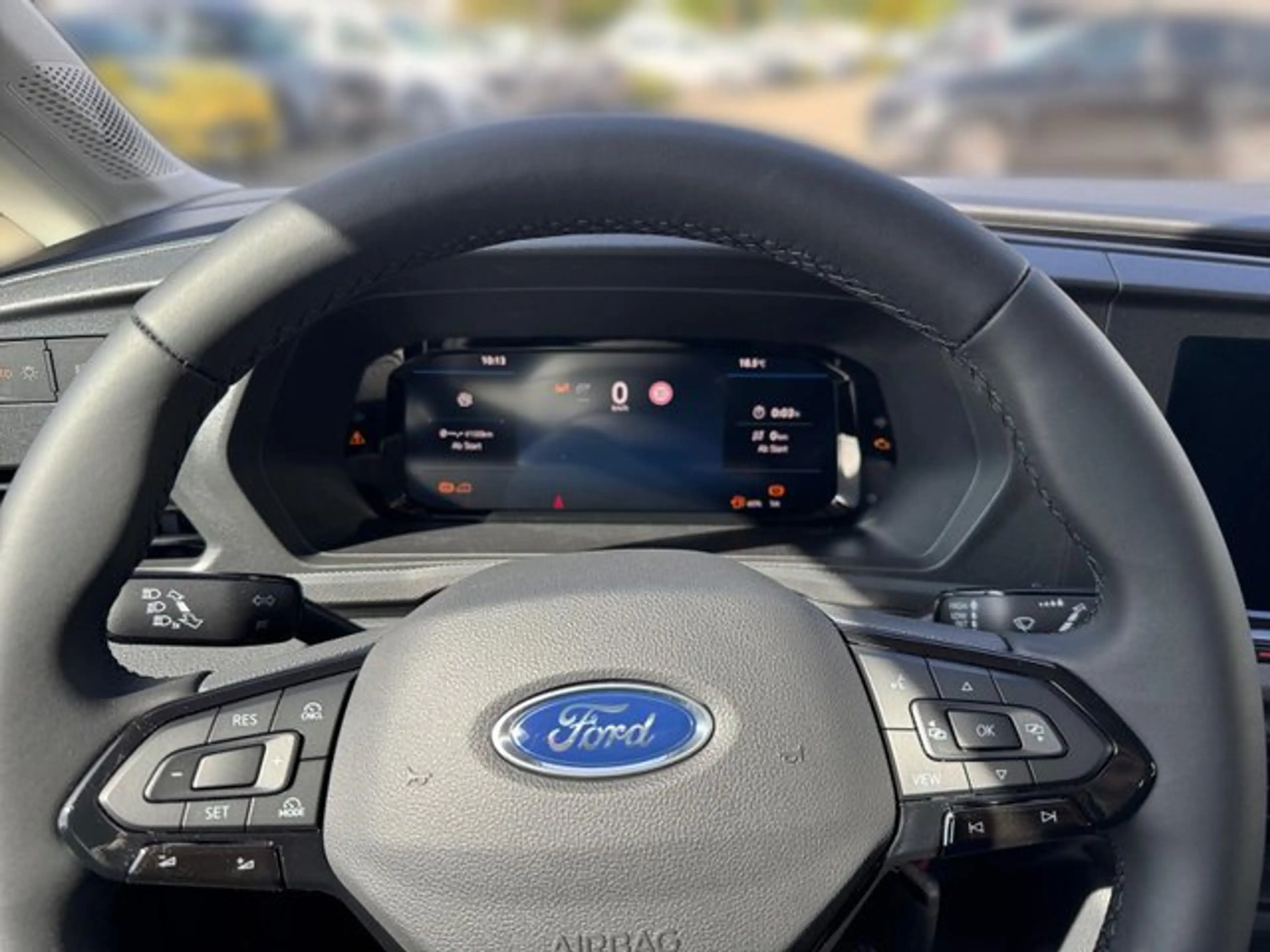Ford Grand Tourneo Connect Trend — photo 8