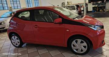 Aygo 1.0 VVT-i 69 CV 5 porte x-cool TSS