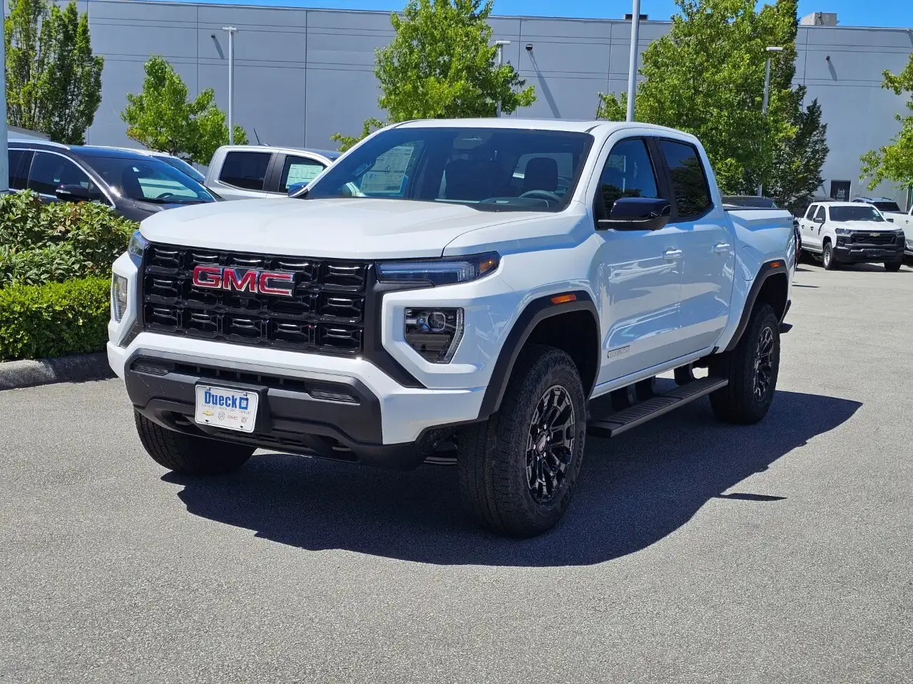 GMC Canyon снимка GMC Canyon