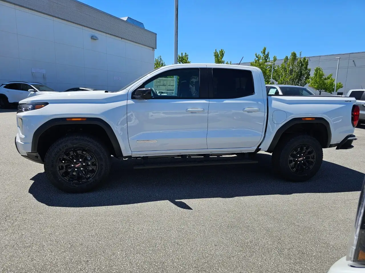 GMC Canyon снимка GMC Canyon