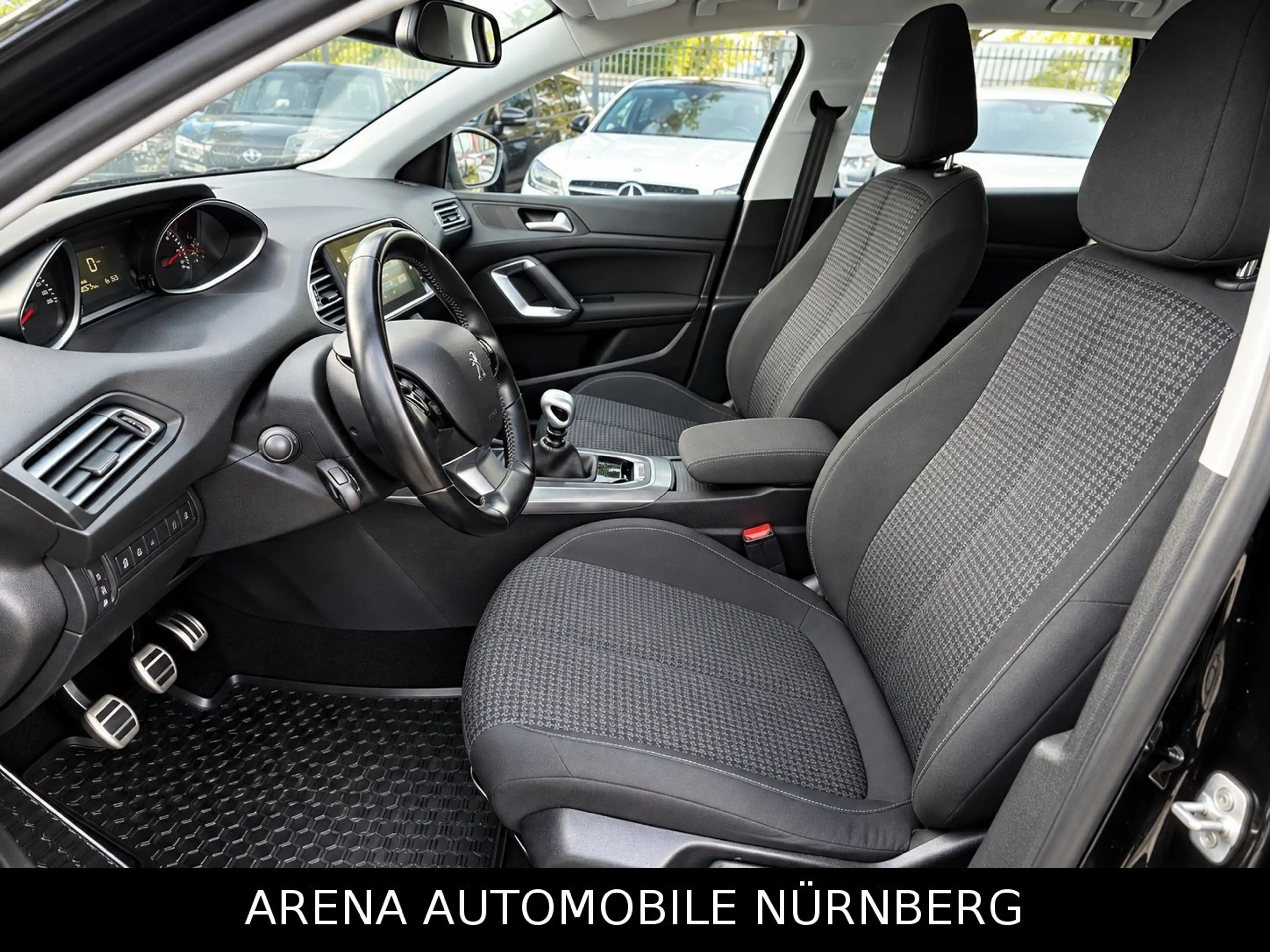 Peugeot 308 SW Style*Euro6*Kamera*Pdc*Tempomat — photo 13