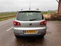Volkswagen Tiguan 1.4 TSI Comfort&Design apk t/m 08-02-2025 Grijs - thumbnail 4